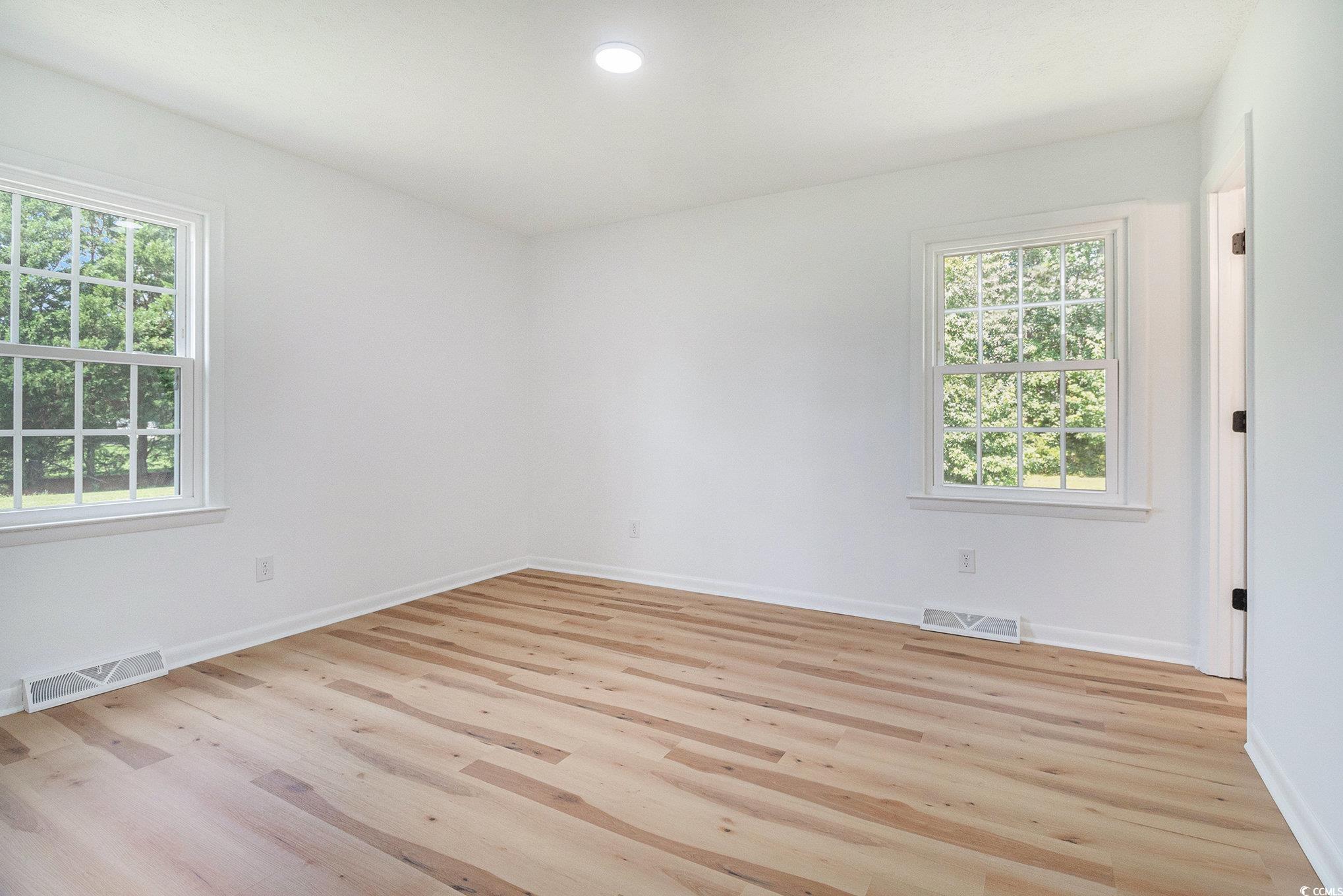 3114 Cultra Rd. Property Photo 6