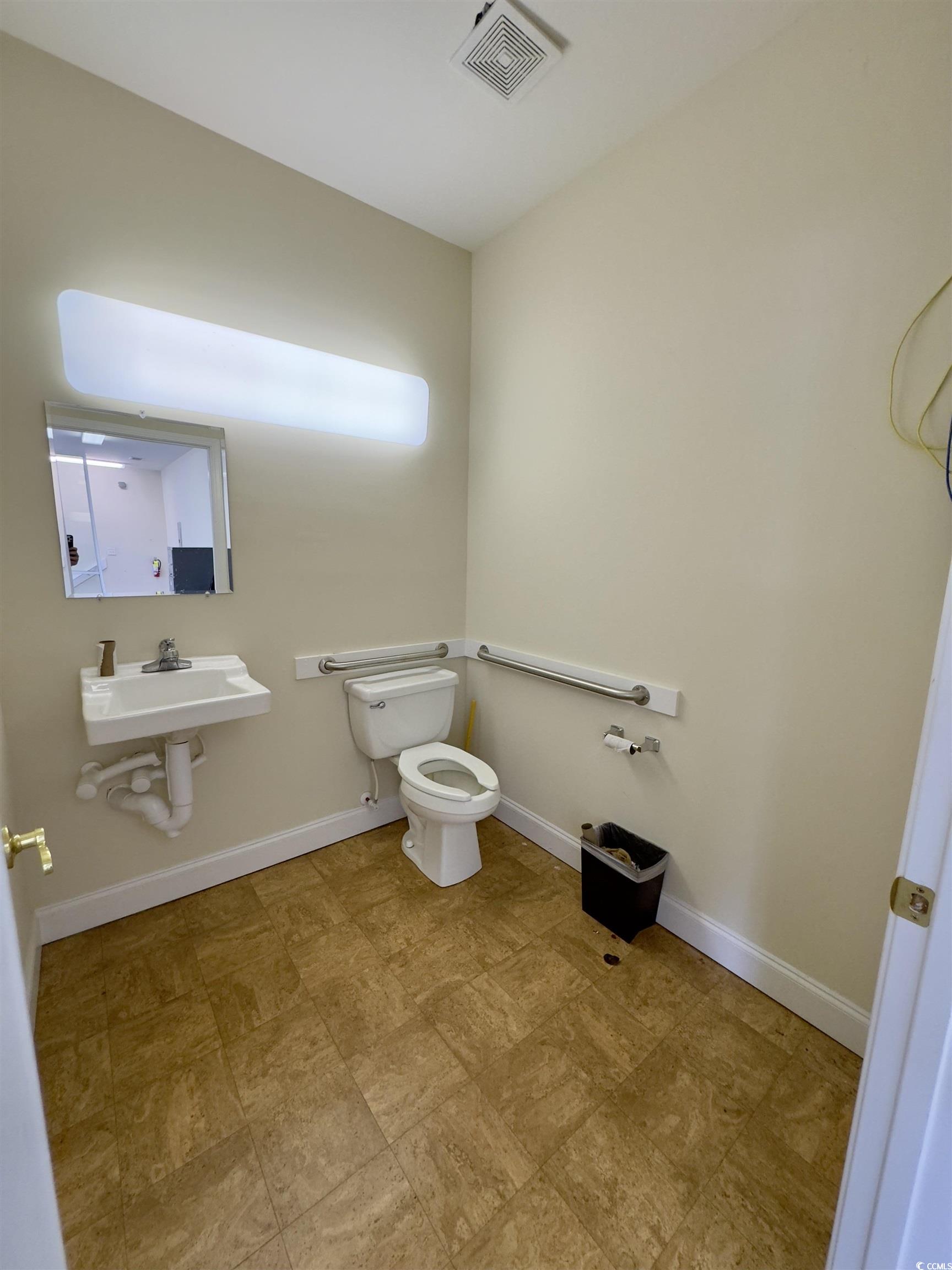 12019 Ocean Hwy. Property Photo 8