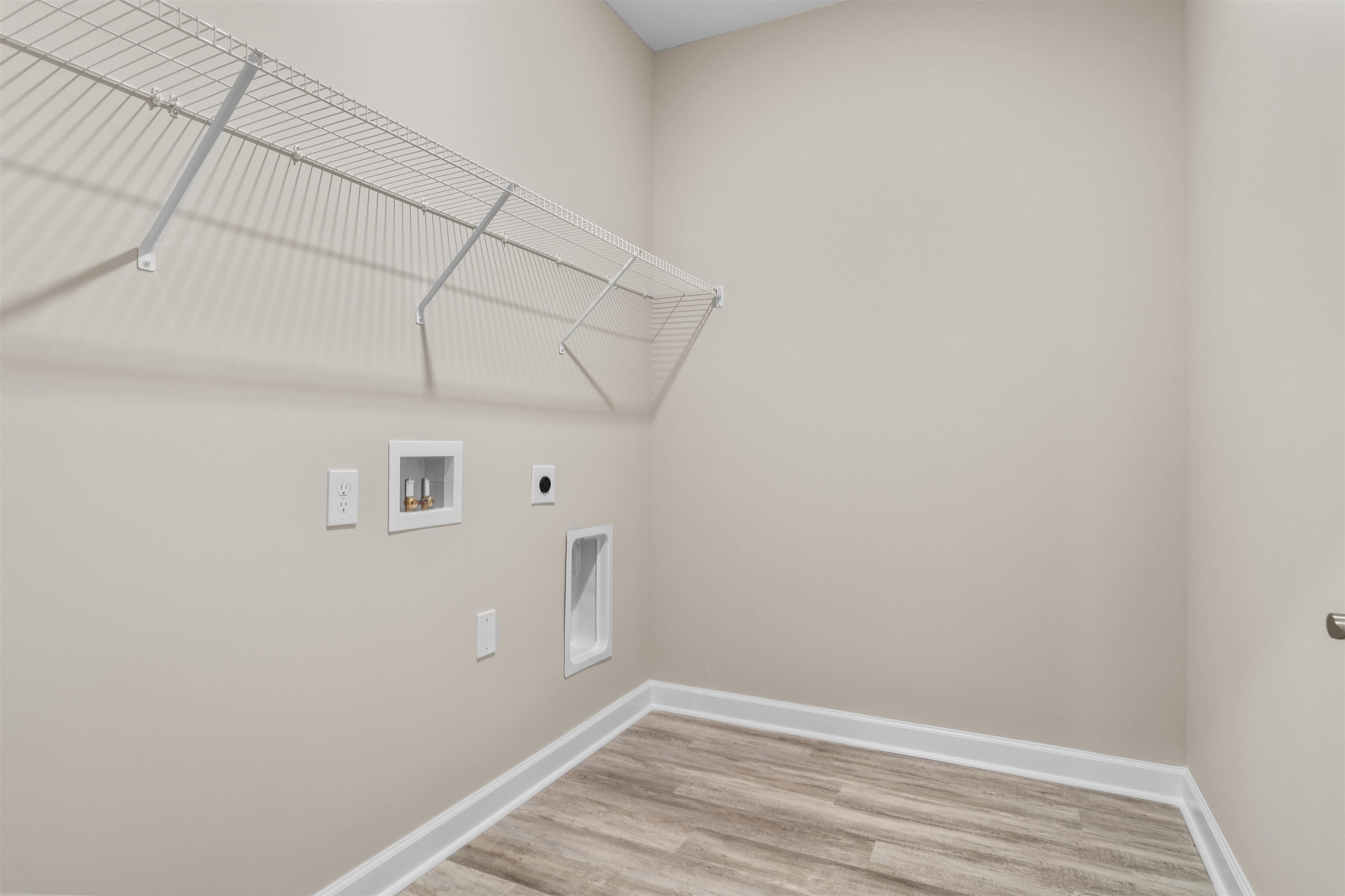512 Banna Arch Loop Property Photo 18