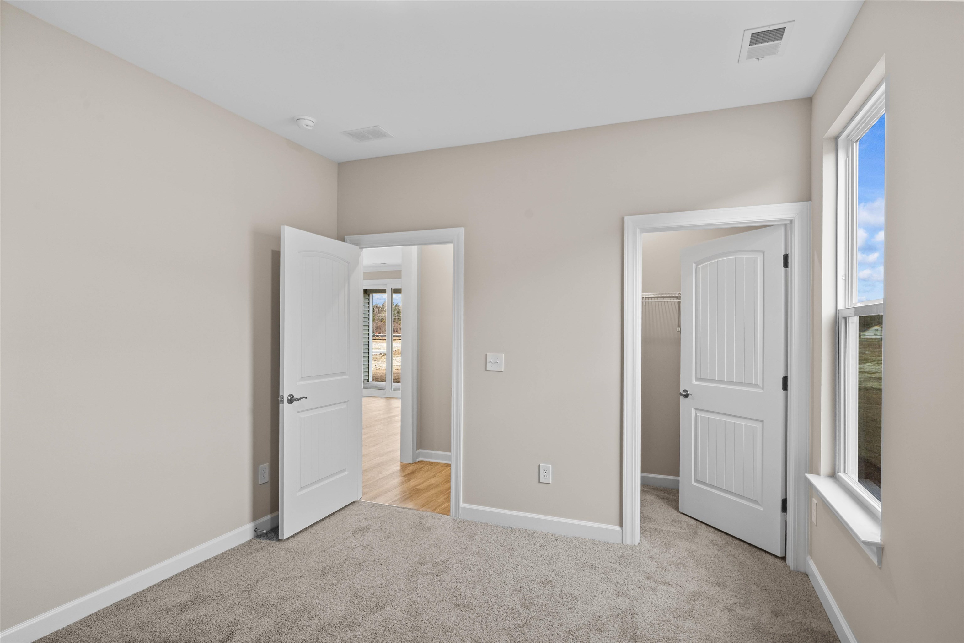 512 Banna Arch Loop Property Photo 20