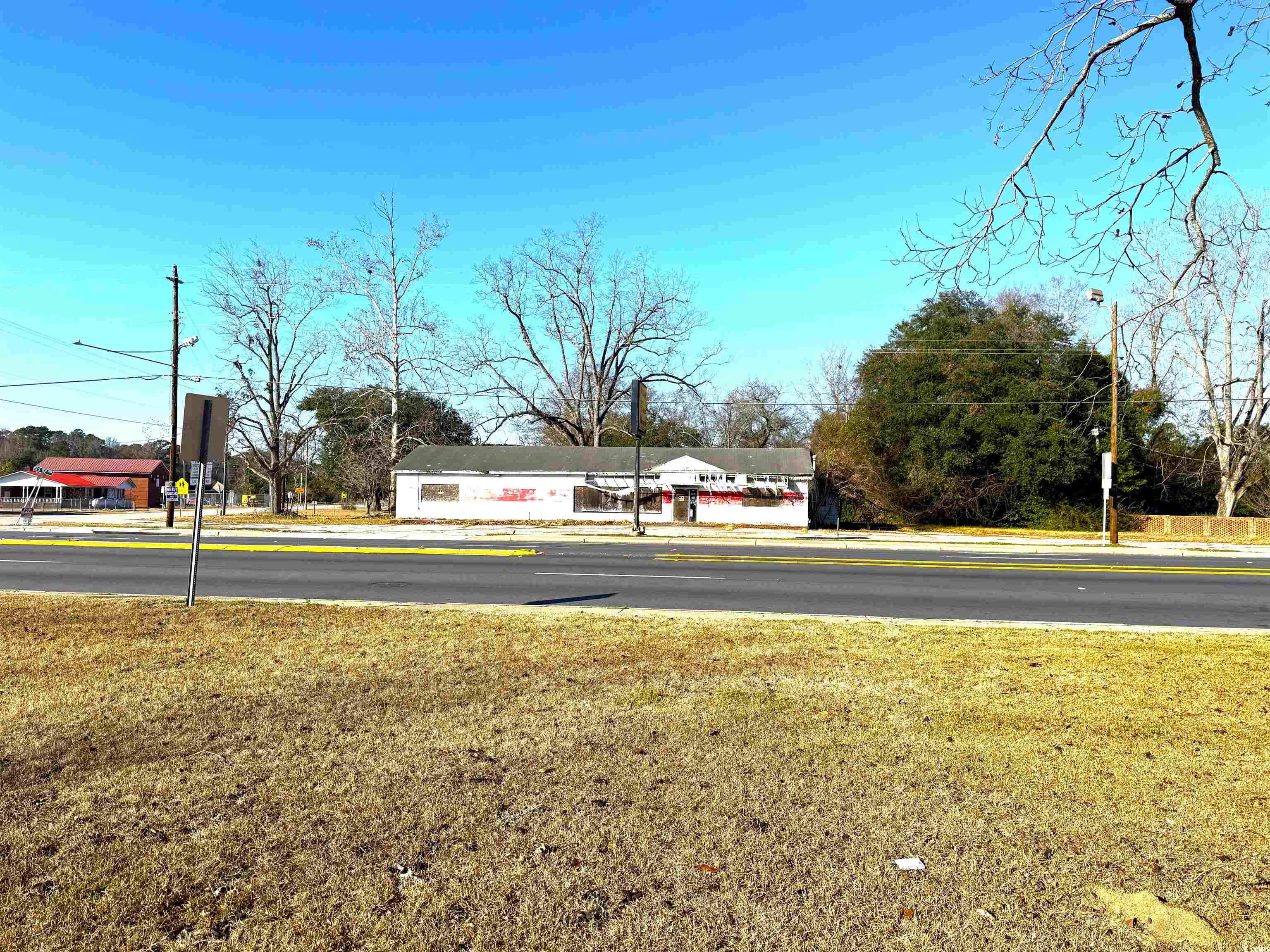 1707 Highway 52 Property Photo 2