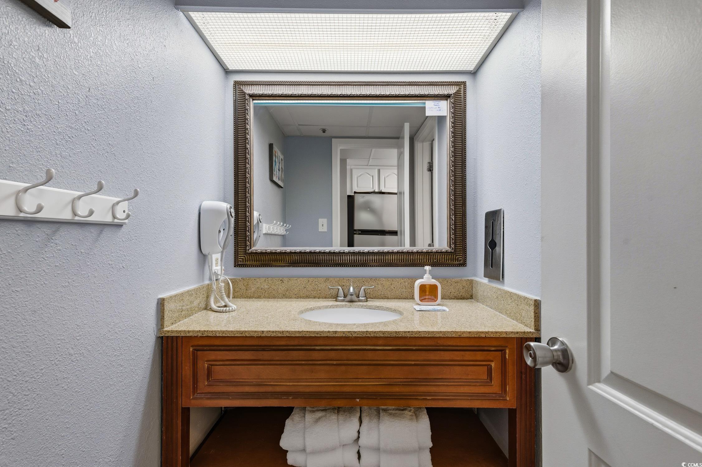 6804 N Ocean Blvd. Property Photo 12