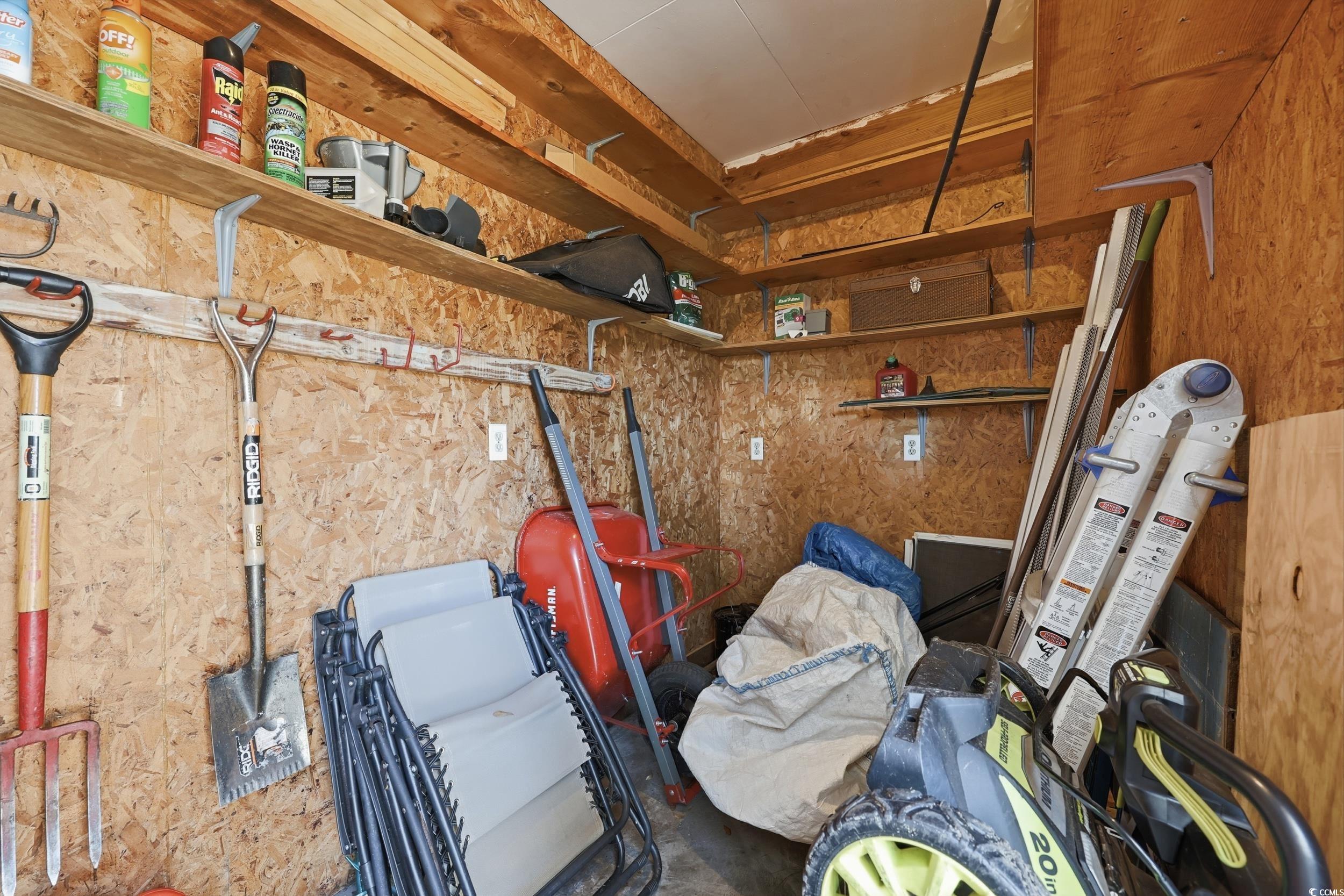 2219 Swamp Fox Circle Property Photo 23