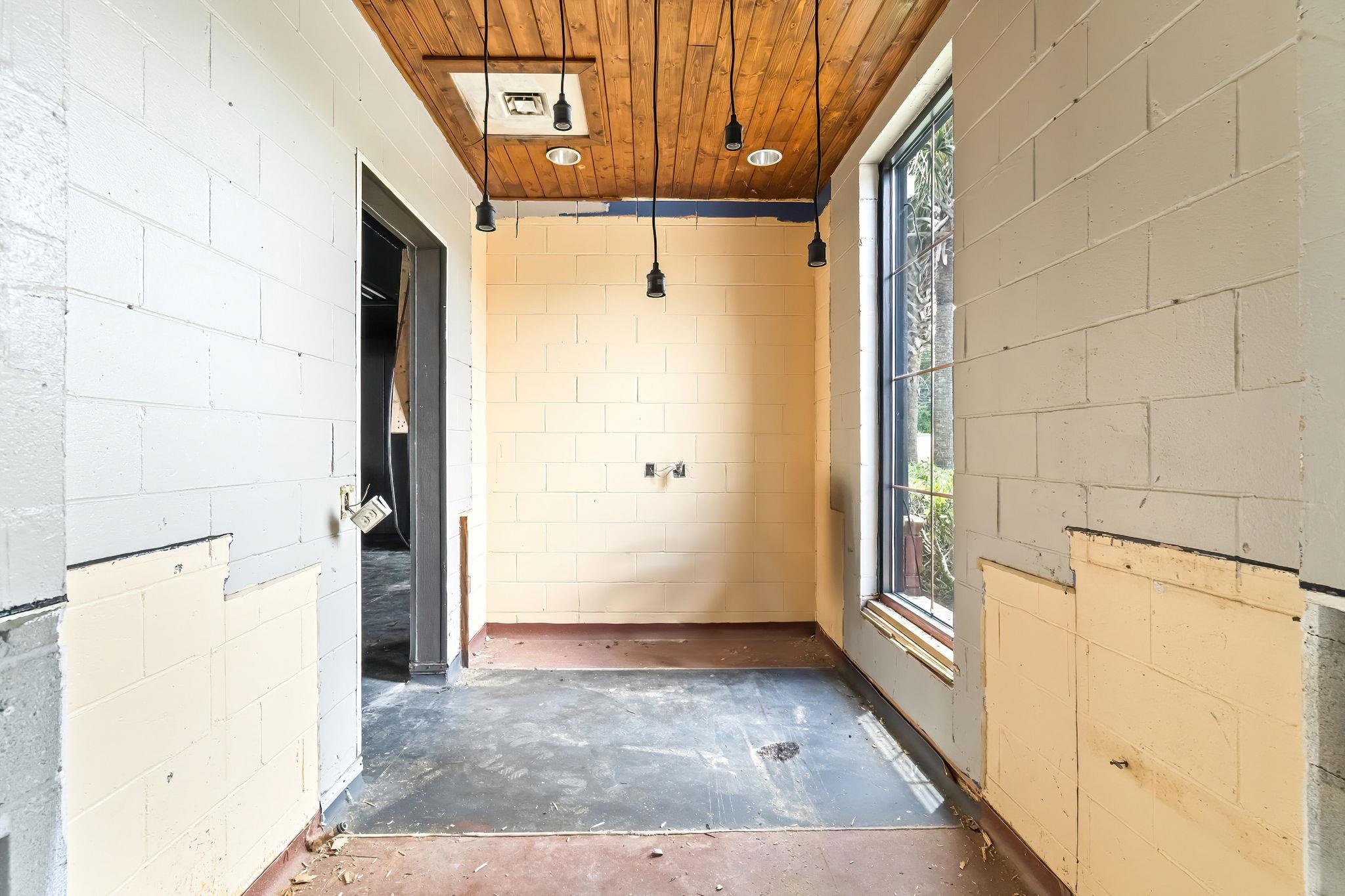 10435 N Kings Hwy. Property Photo 23