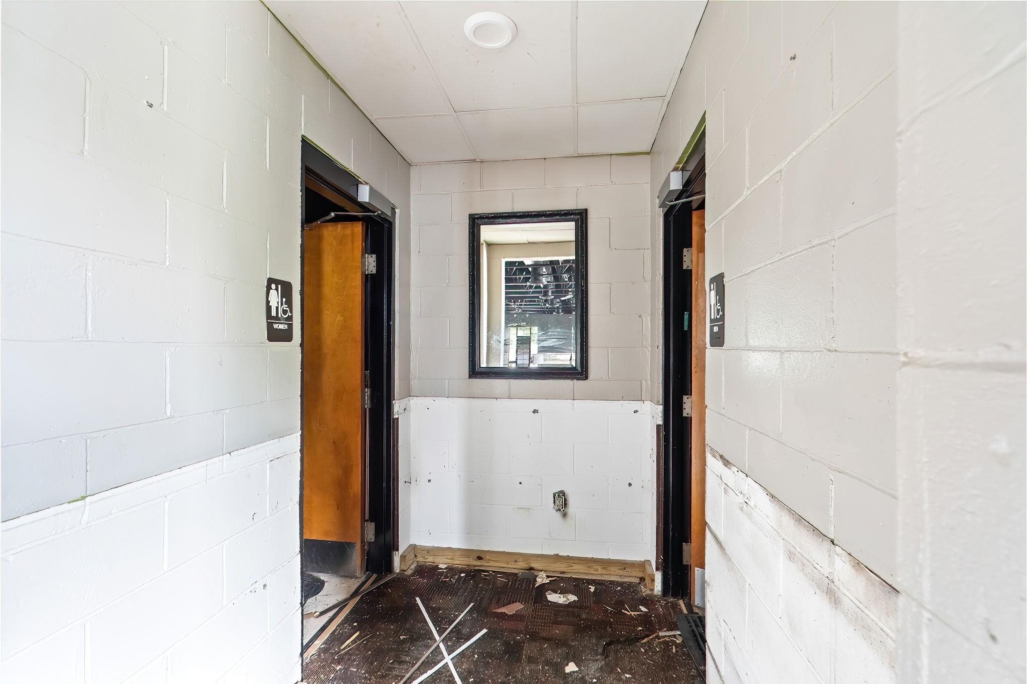 10435 N Kings Hwy. Property Photo 35