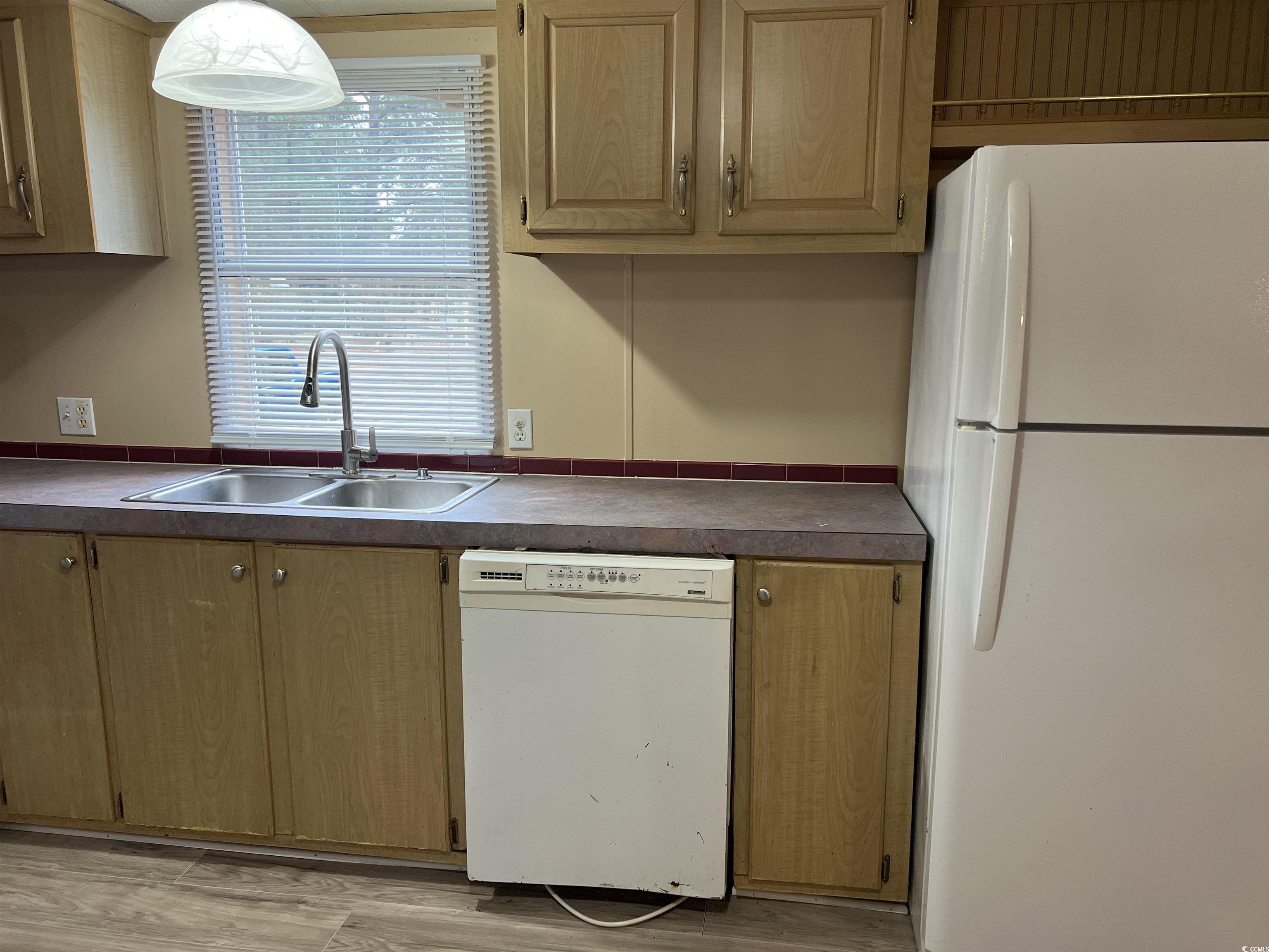 451 Sutton Dr. Property Photo 10