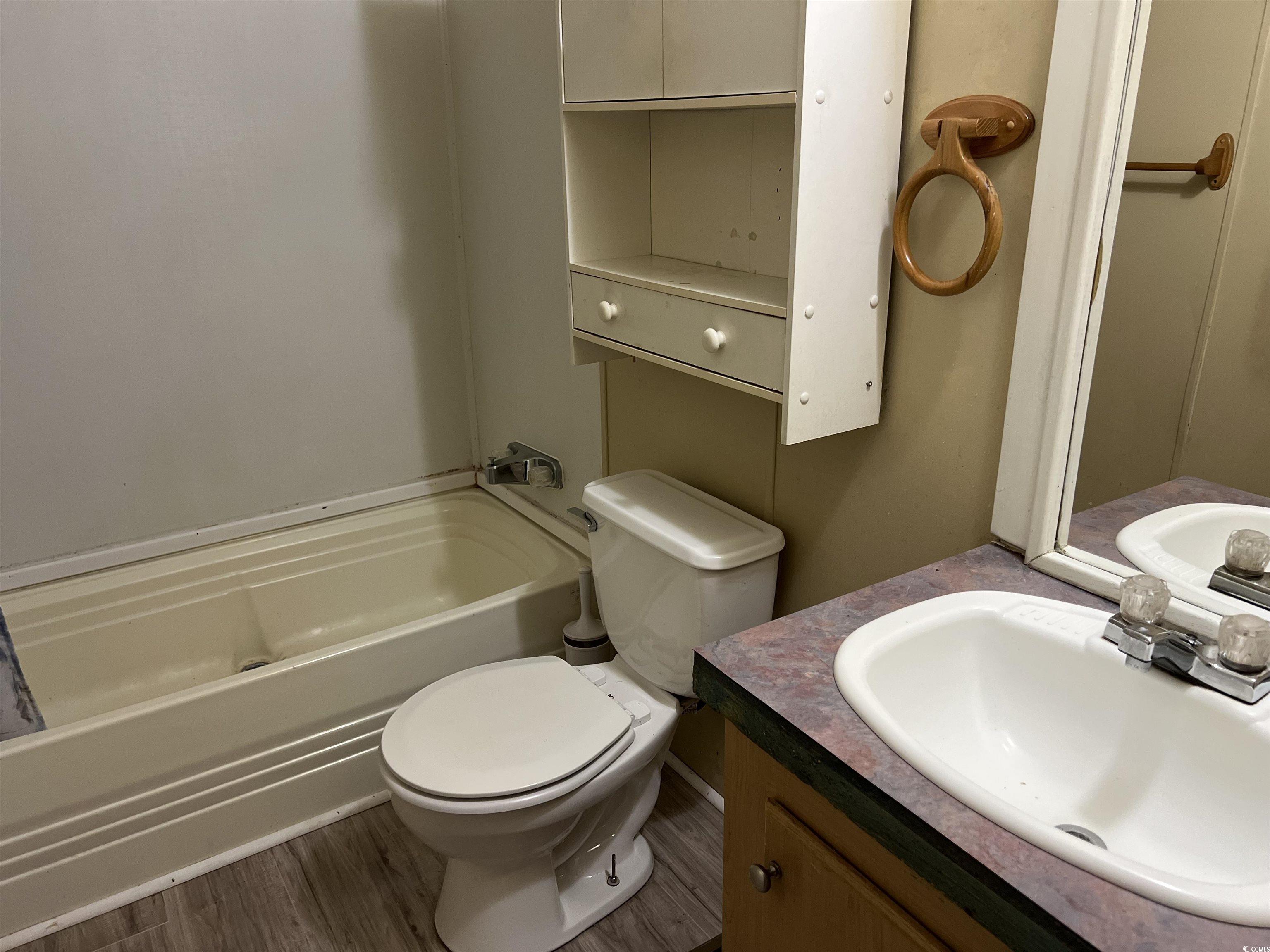 451 Sutton Dr. Property Photo 25