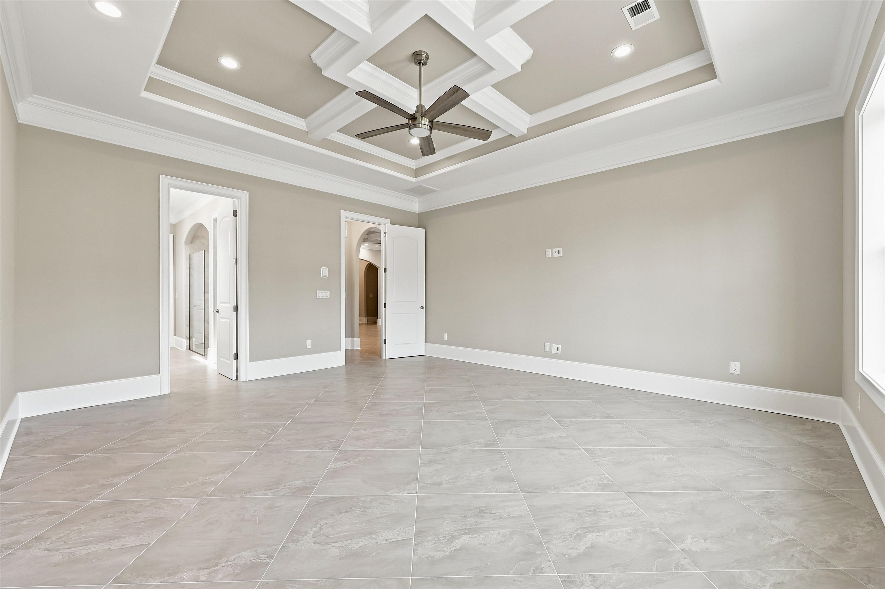 2104 Clematis Ct. Property Photo 9