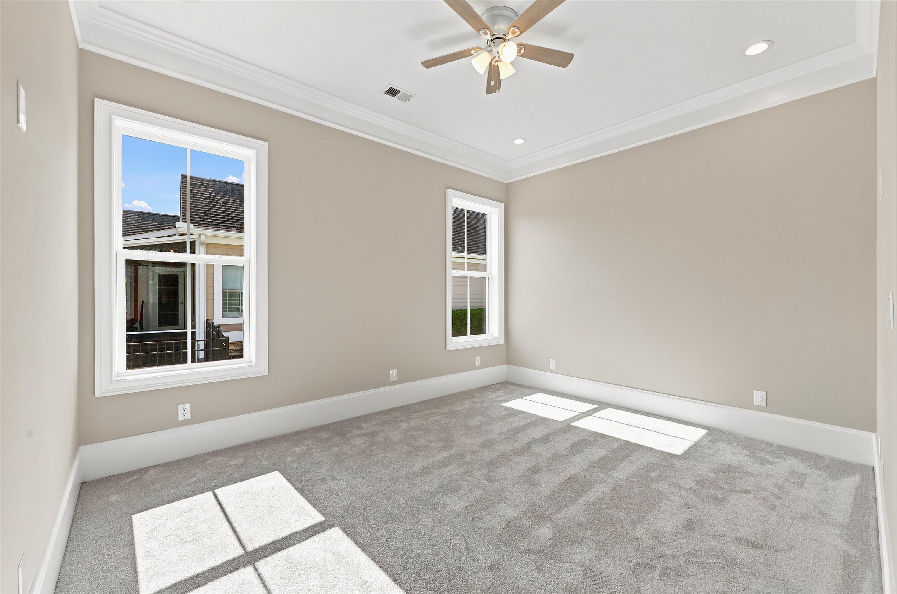 2104 Clematis Ct. Property Photo 15