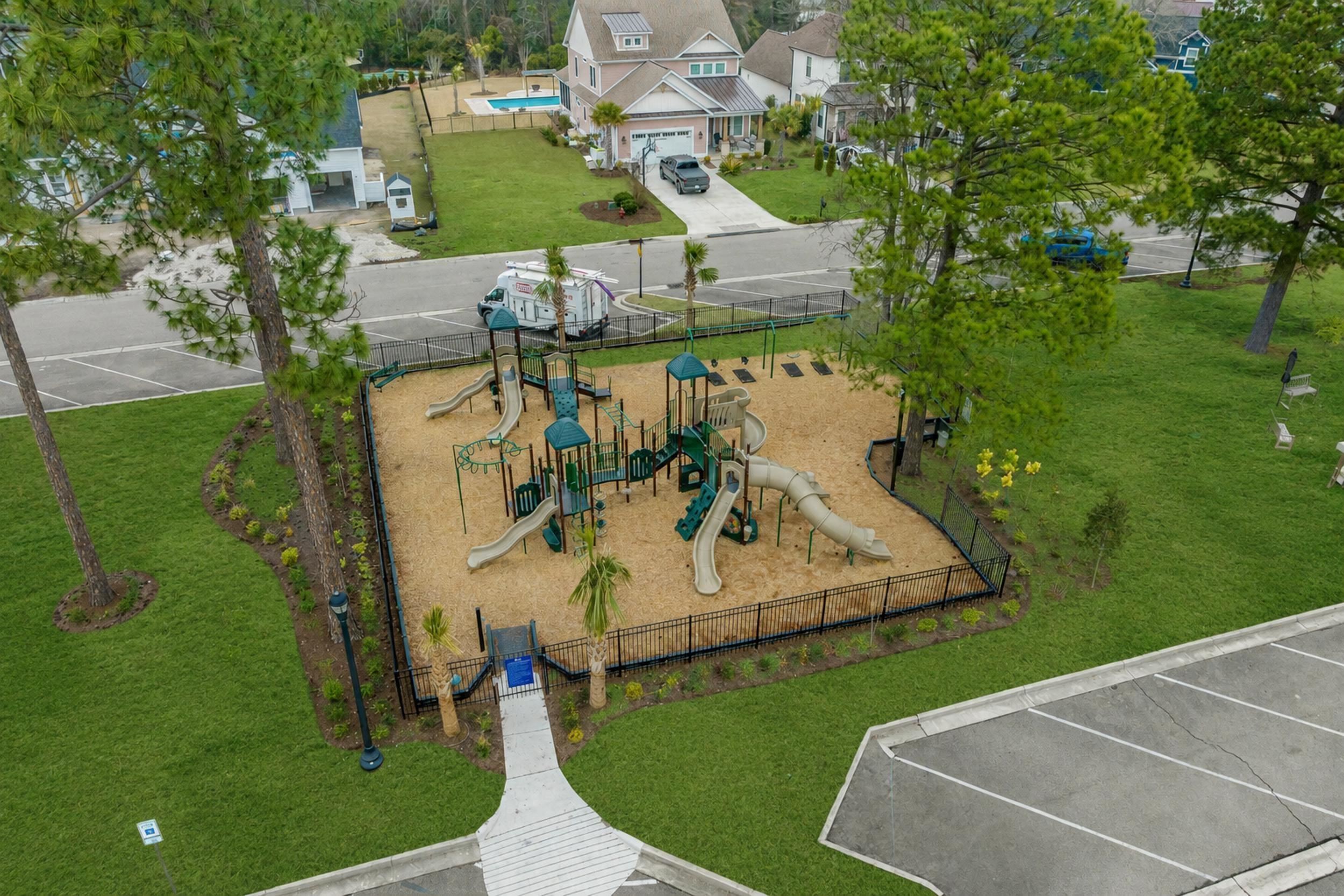 2104 Clematis Ct. Property Photo 36