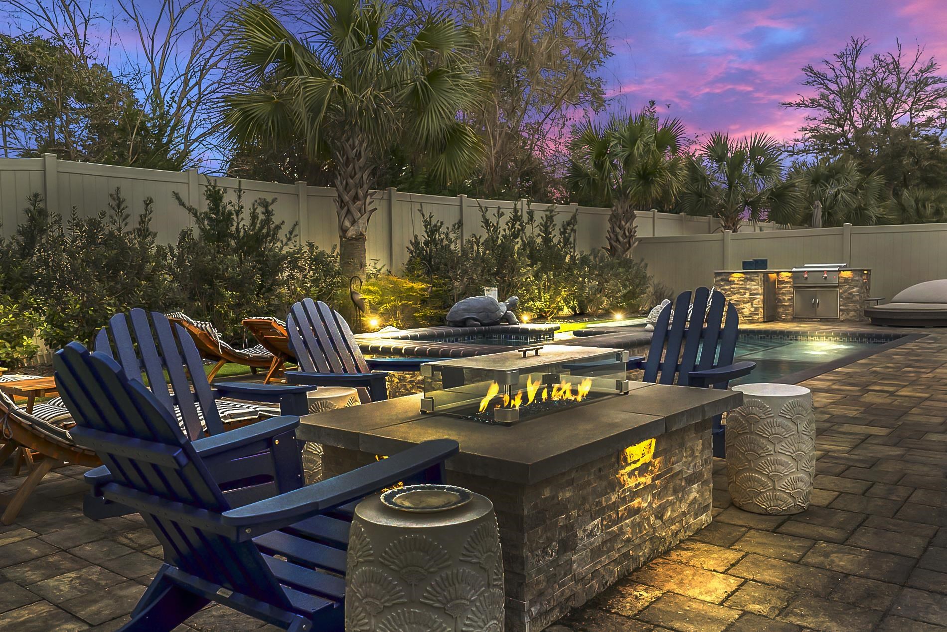 1300 Doubloon Dr. Property Photo 3