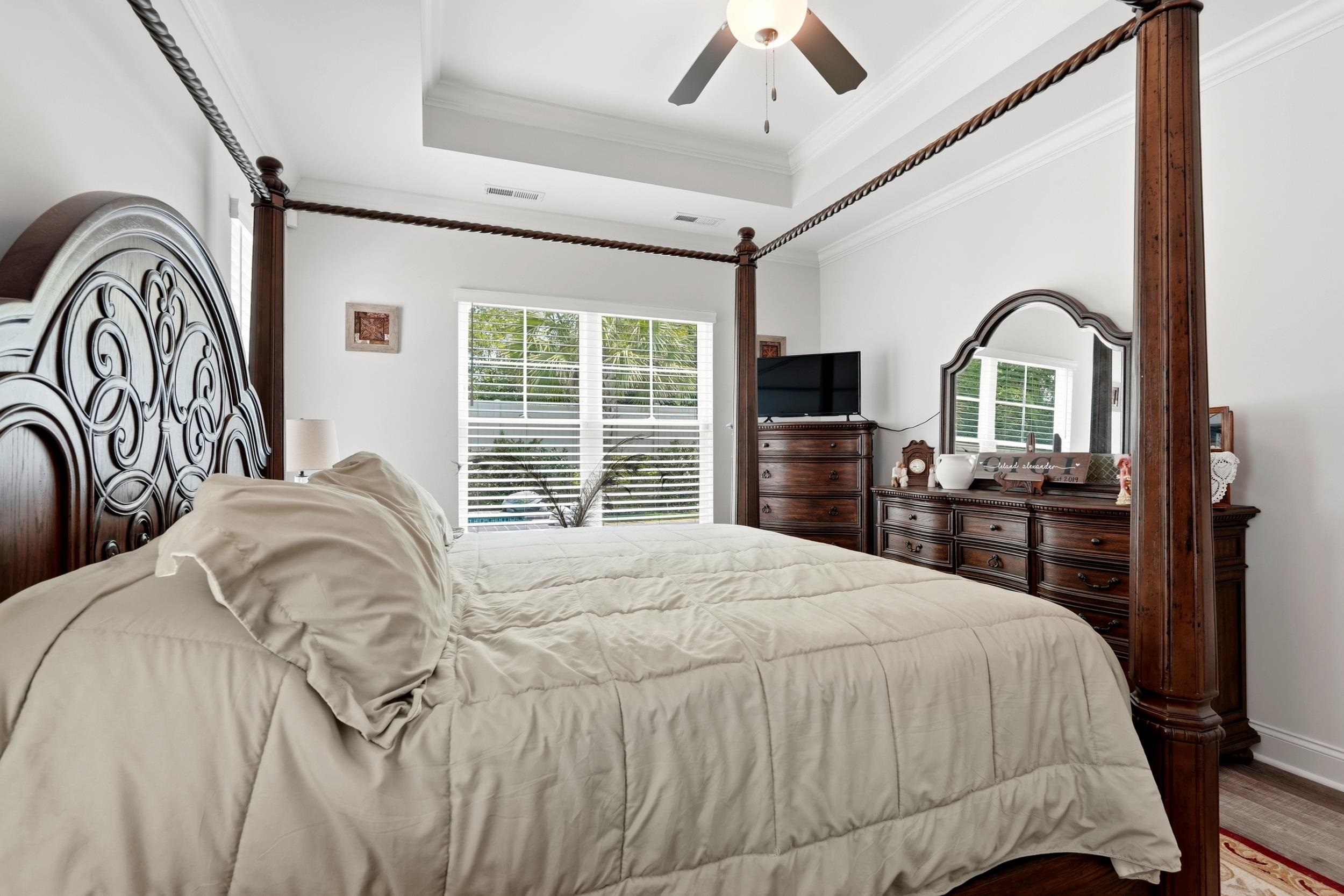 1300 Doubloon Dr. Property Photo 24