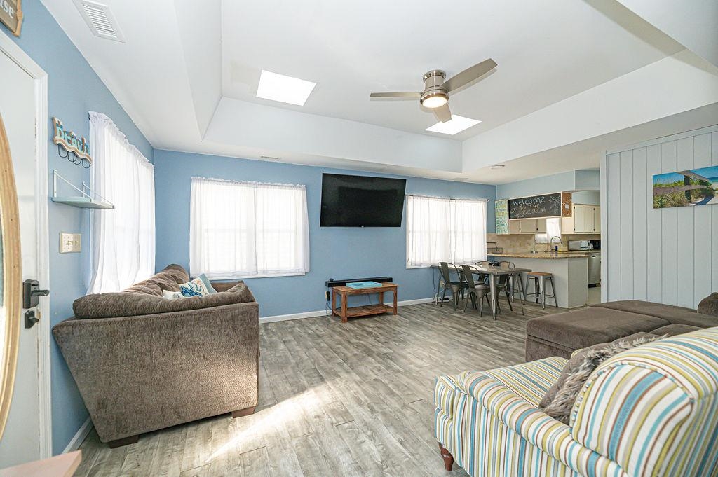 4714 Woodland St. Property Photo 3