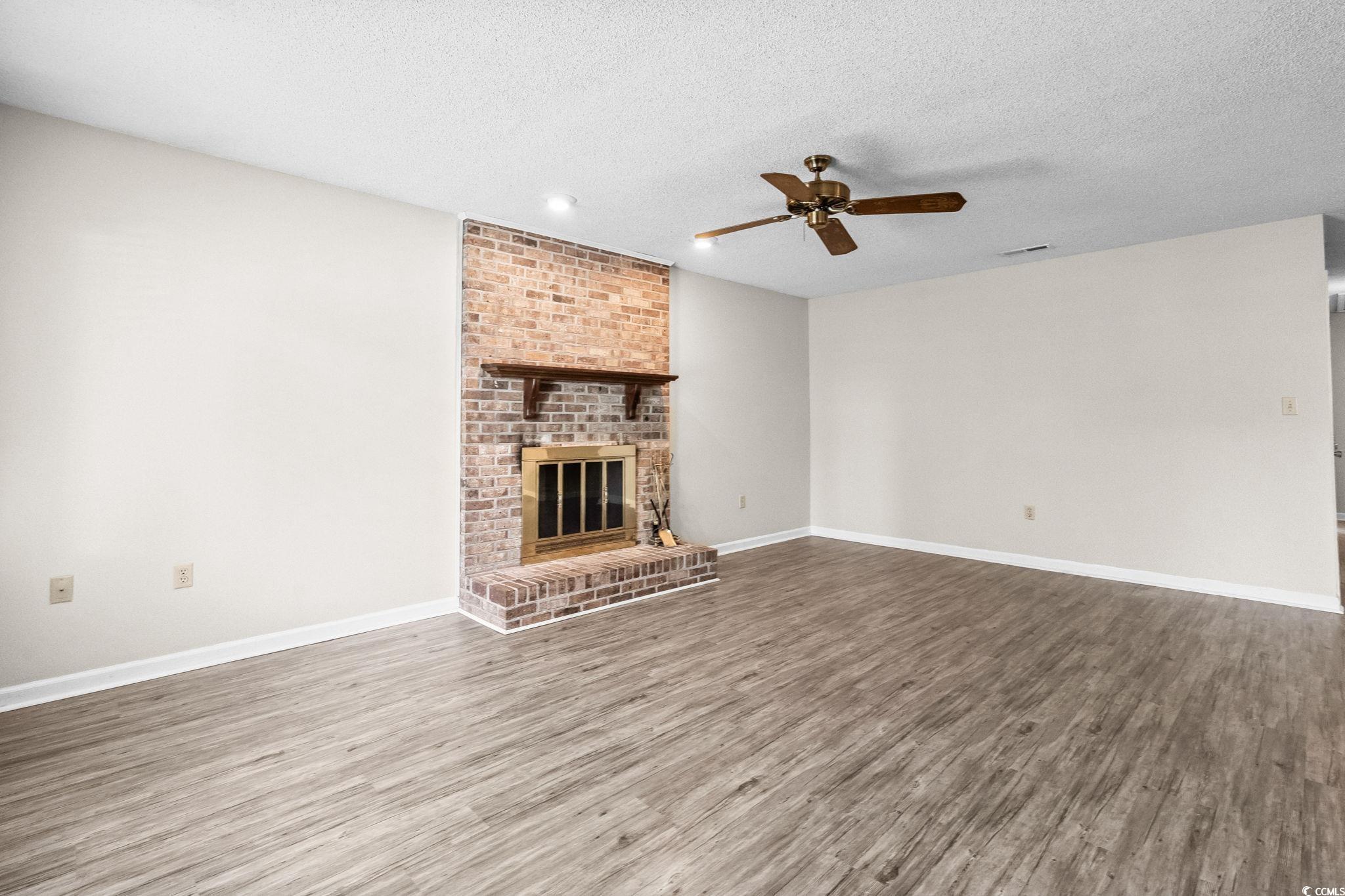 6536 Valene Ct. Property Photo 6