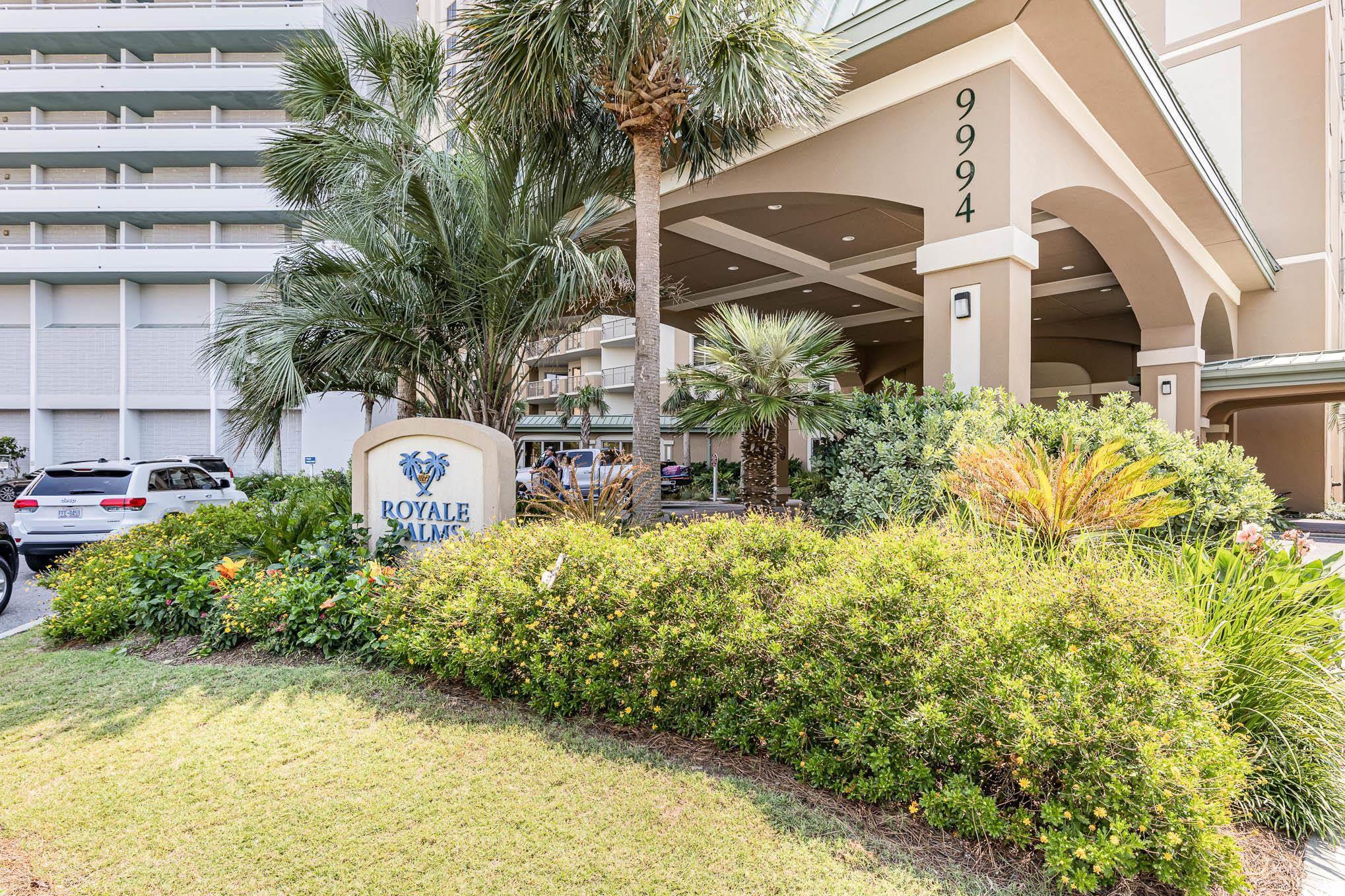 9994 Beach Club Dr. Property Photo 2