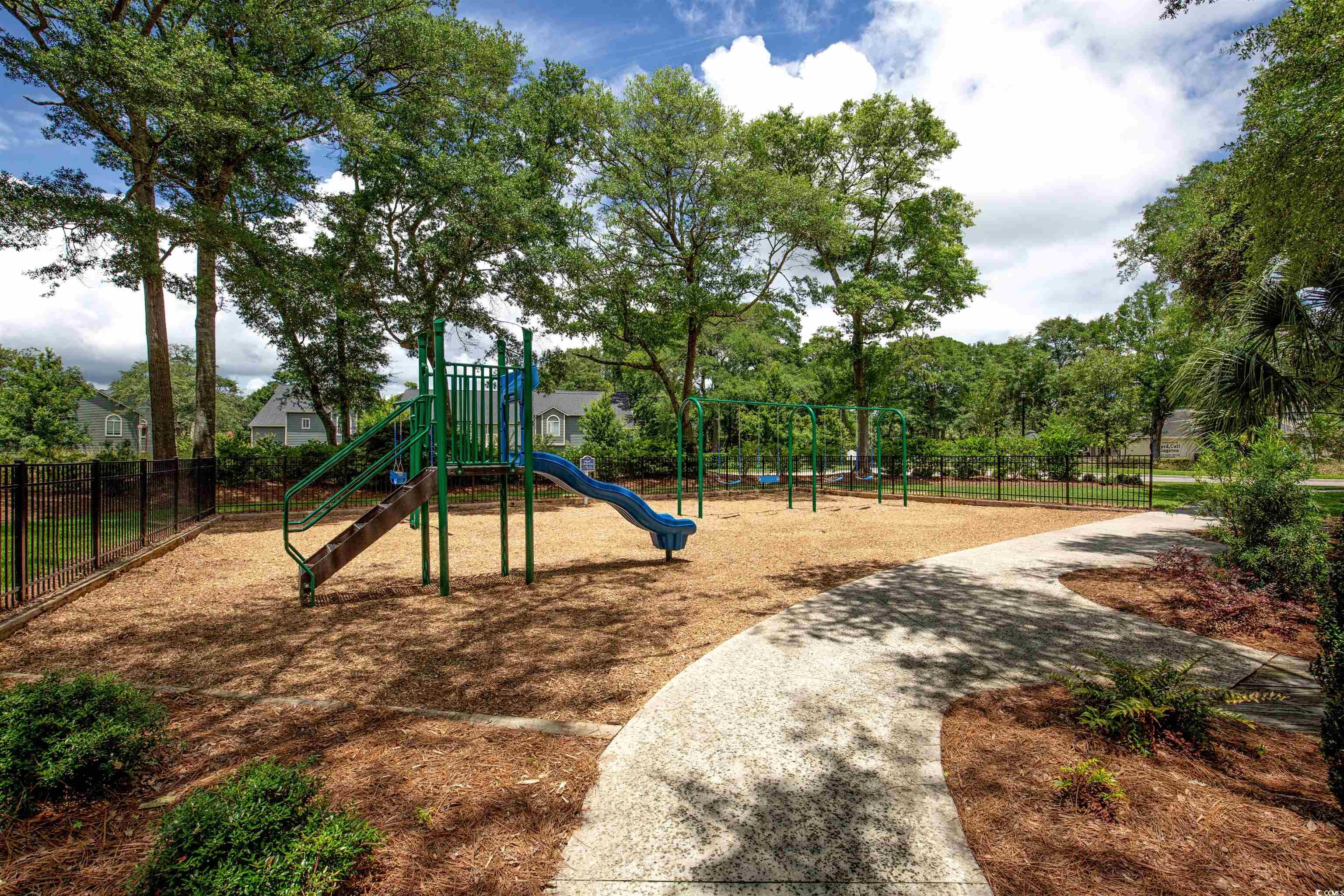 9840 Queensway Blvd. Property Photo 38