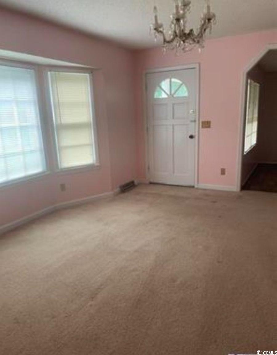 108 Swails St Property Photo 3