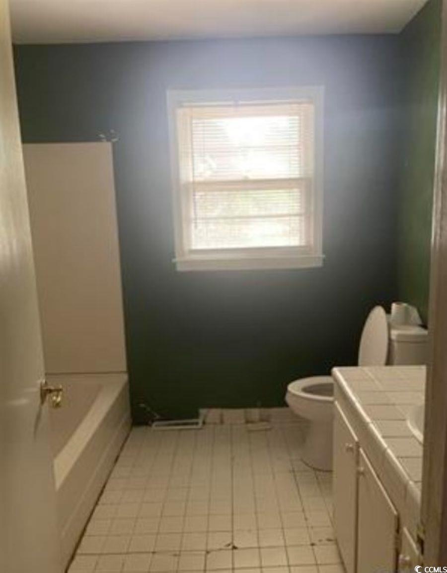 108 Swails St Property Photo 5