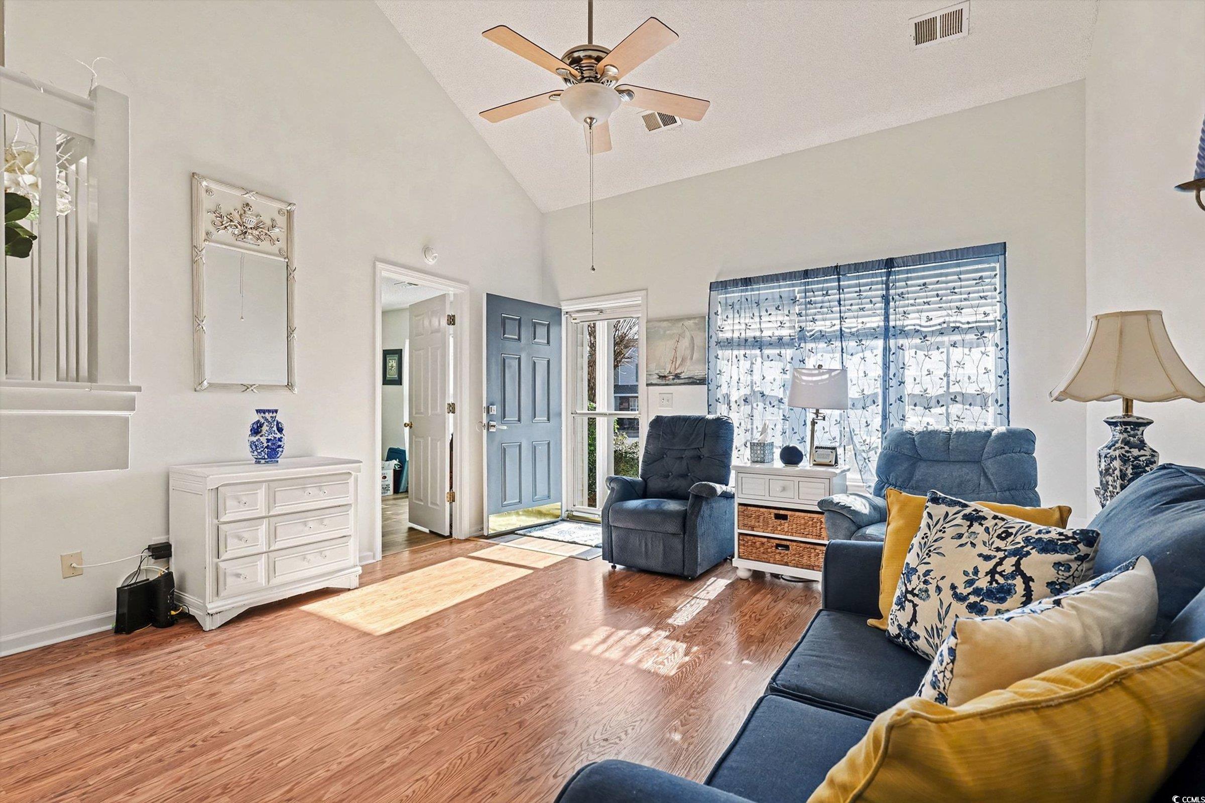 844 Sheridan Rd. Property Photo 6