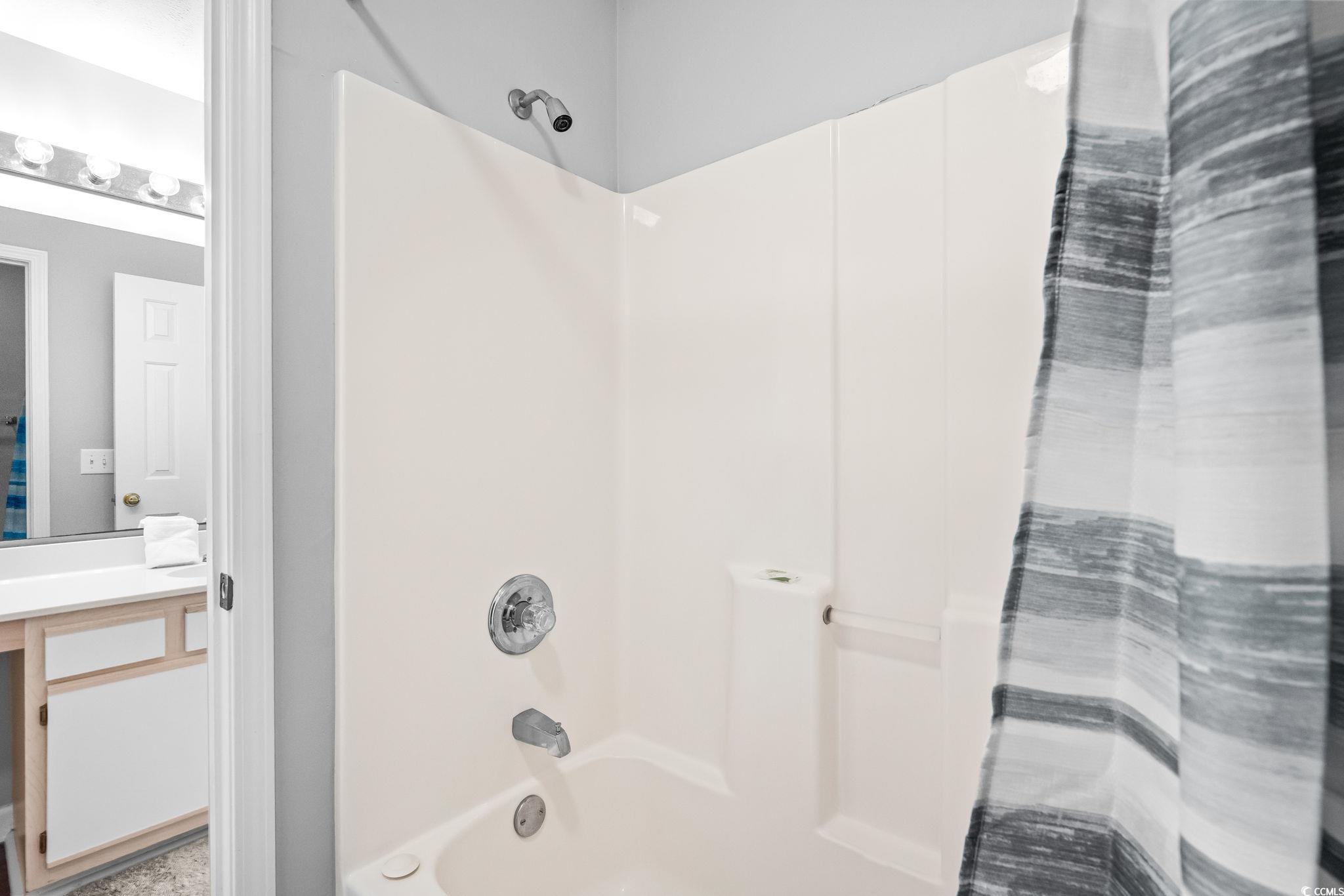 270 Pinehurst Dr. Property Photo 25
