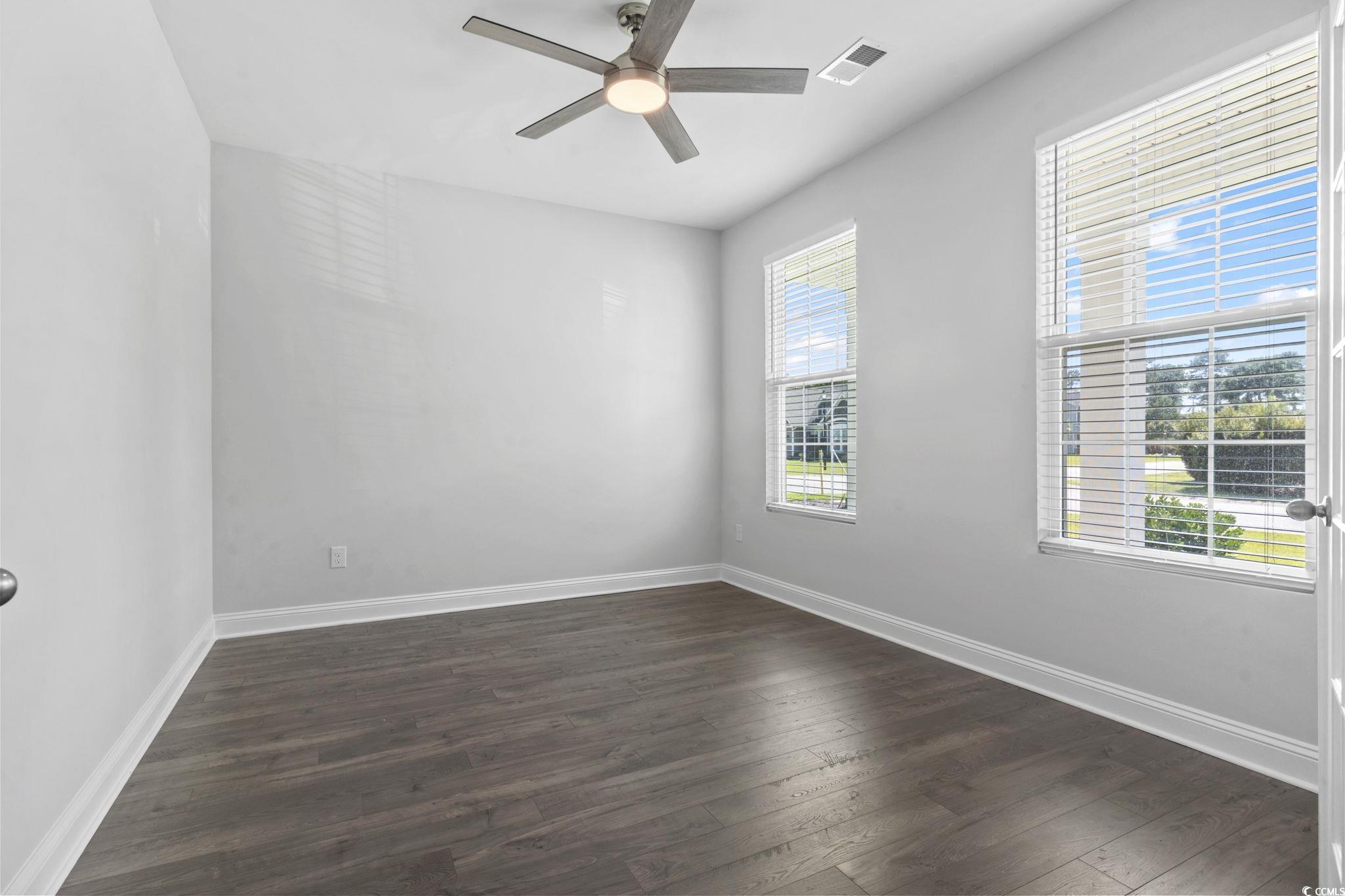 225 Astoria Park Loop Property Photo 6