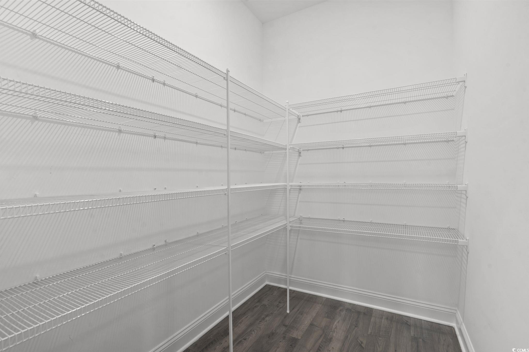 225 Astoria Park Loop Property Photo 12