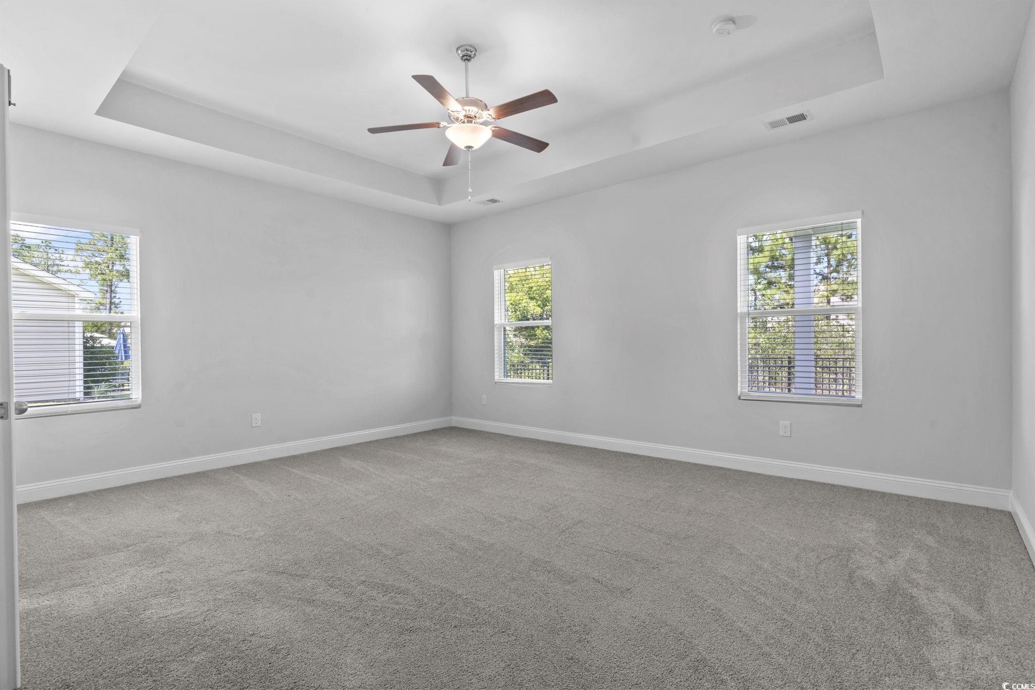 225 Astoria Park Loop Property Photo 17