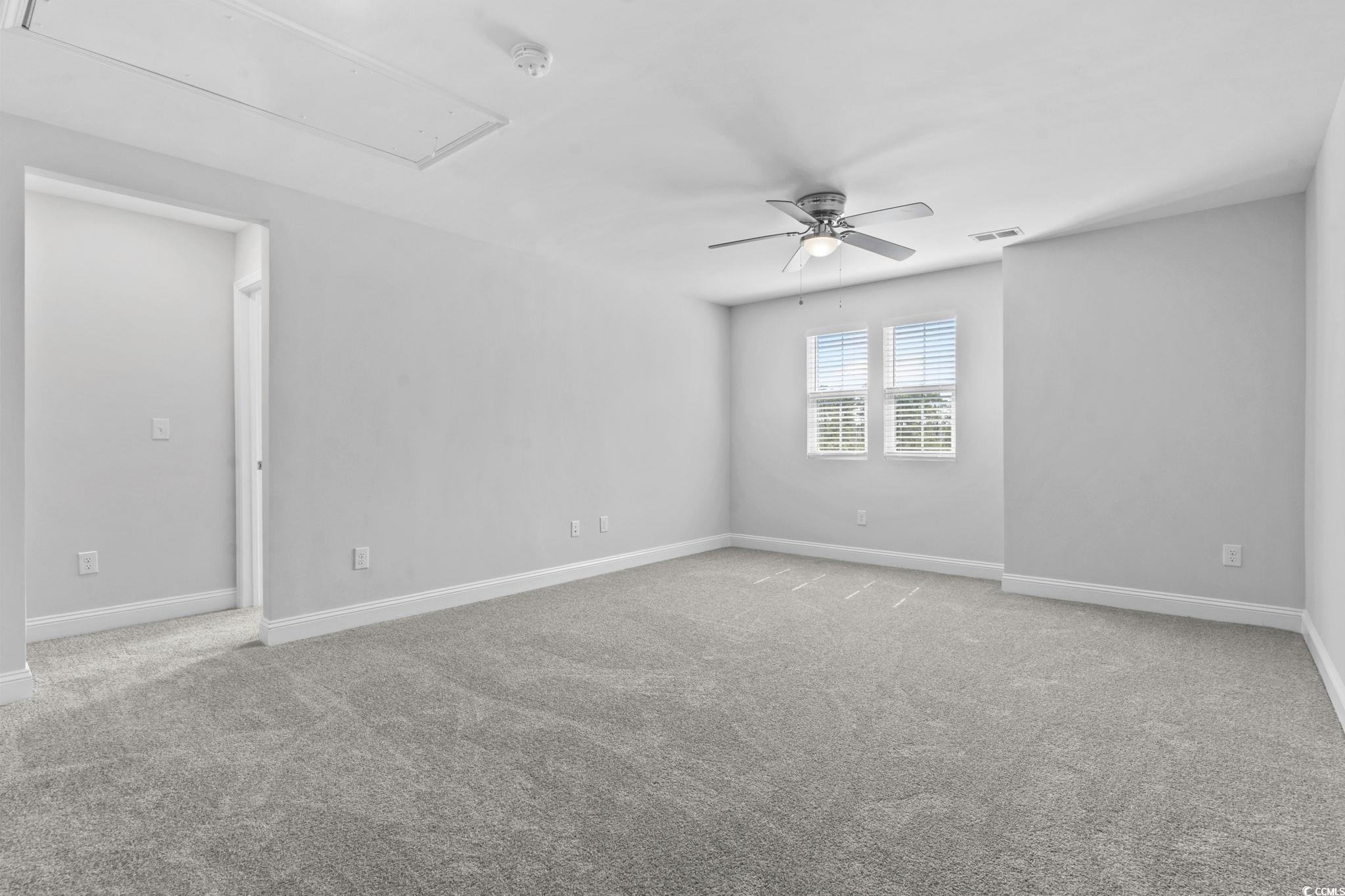 225 Astoria Park Loop Property Photo 24