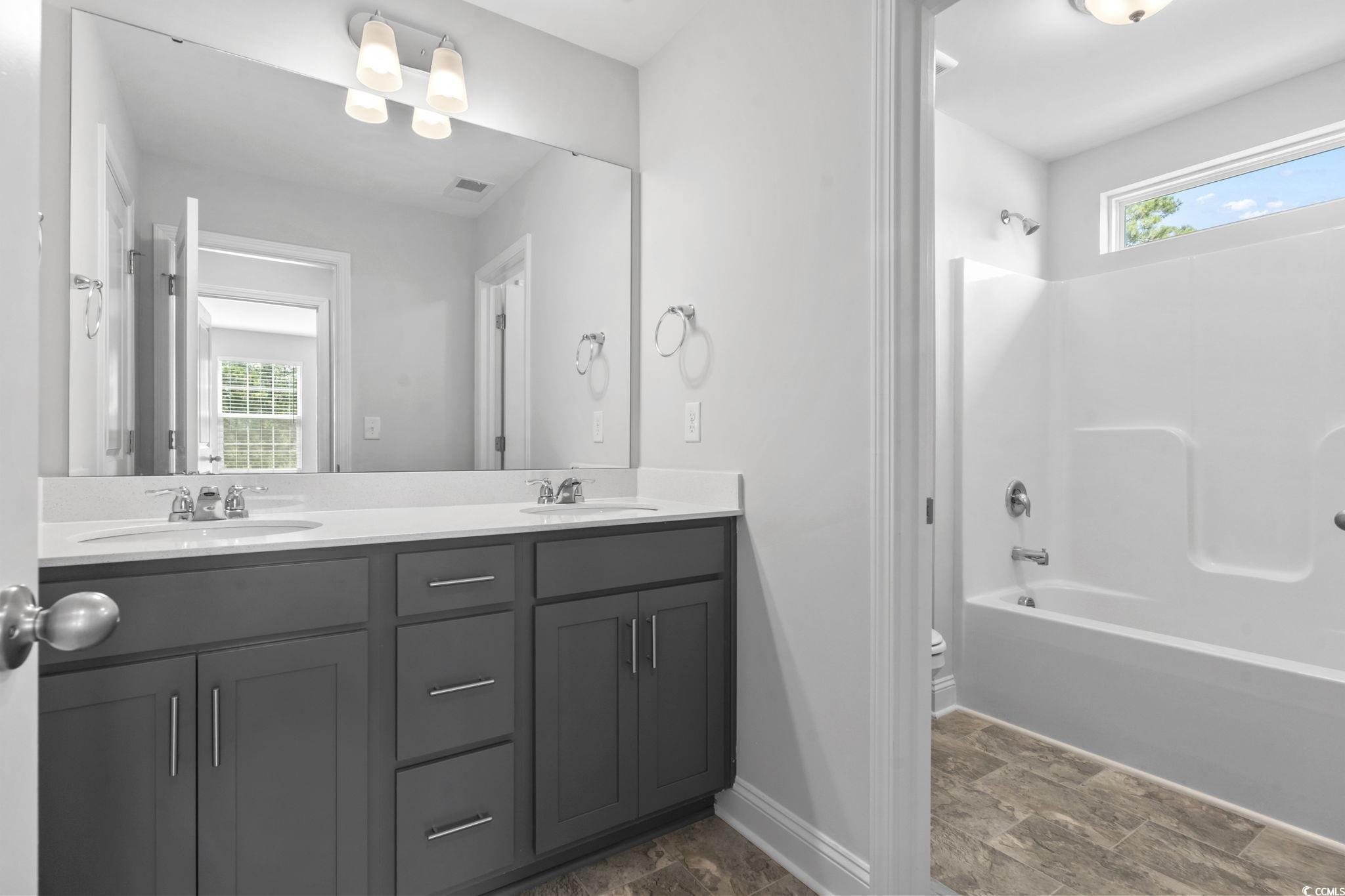 225 Astoria Park Loop Property Photo 29
