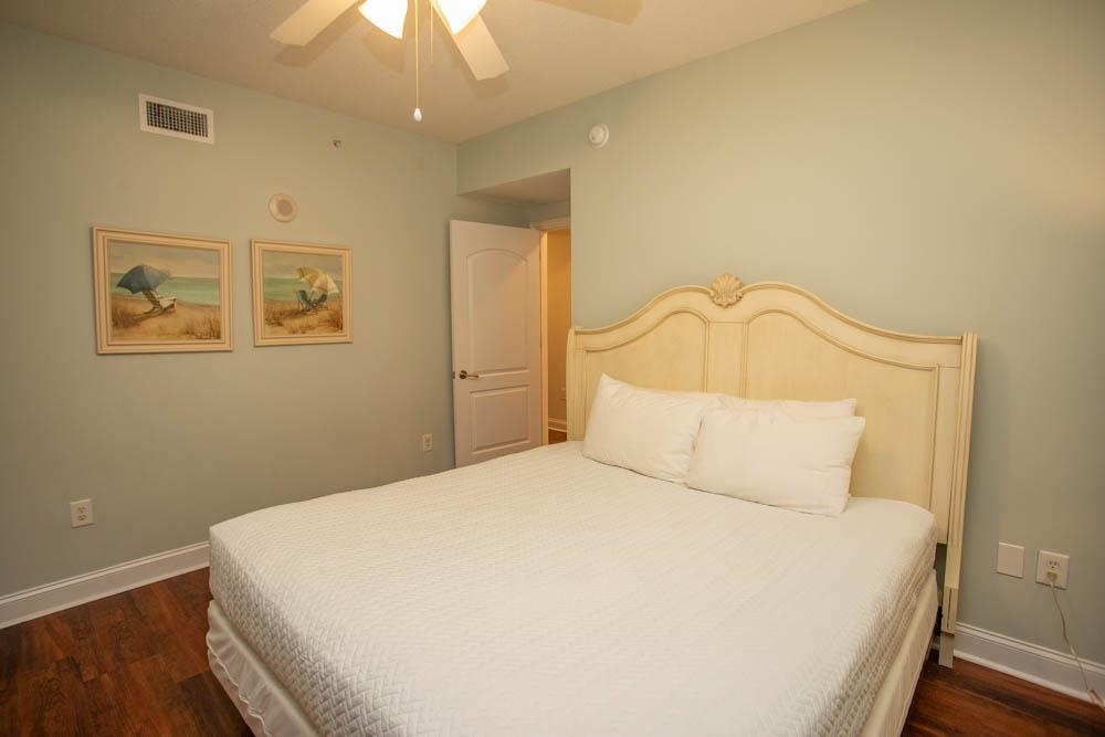 100 North Beach Blvd. Property Photo 6