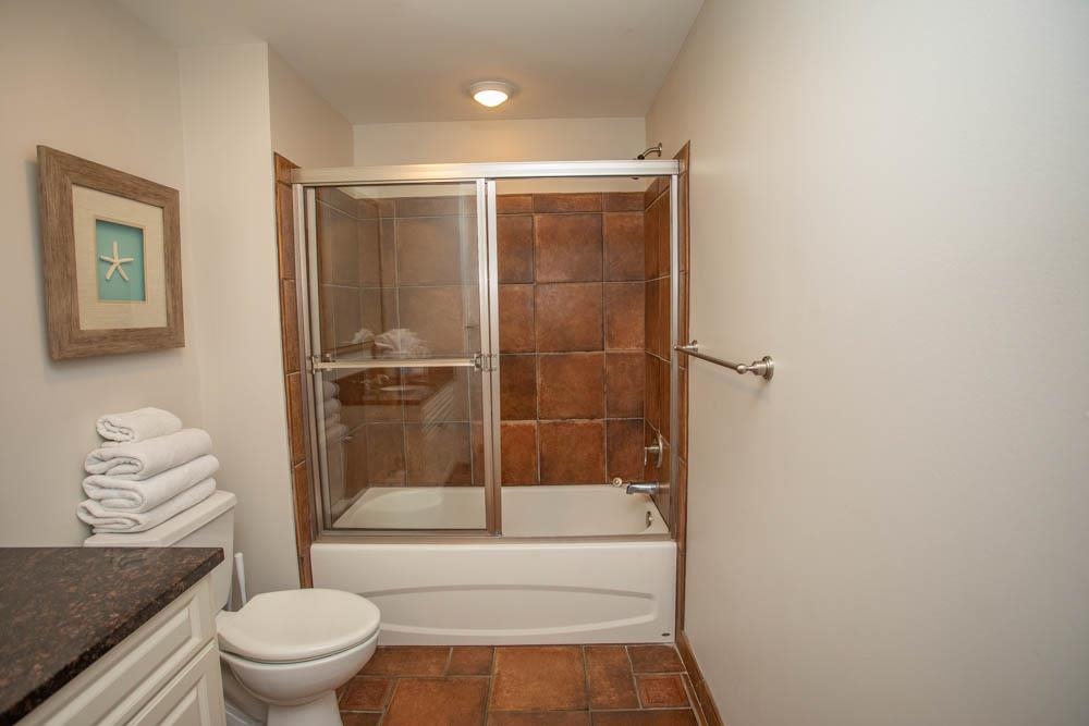100 North Beach Blvd. Property Photo 14