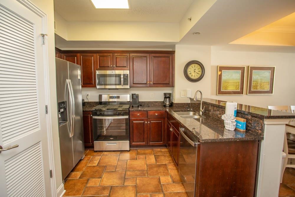 100 North Beach Blvd. Property Photo 16