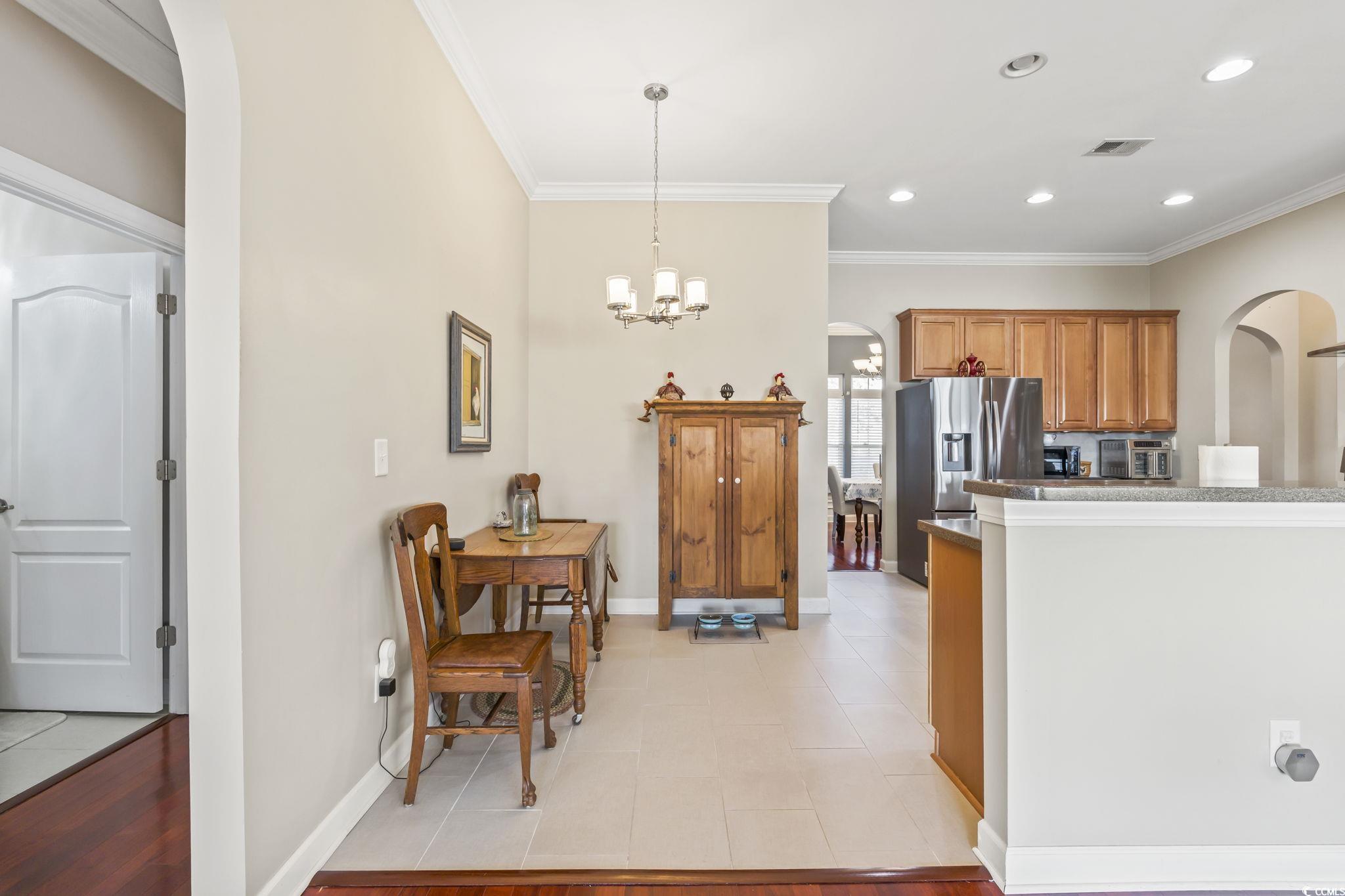 605 Tattlesbury Dr. Property Photo 14