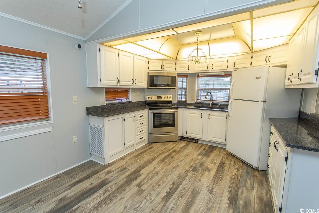 5400 Little River Neck Rd. Property Photo 10