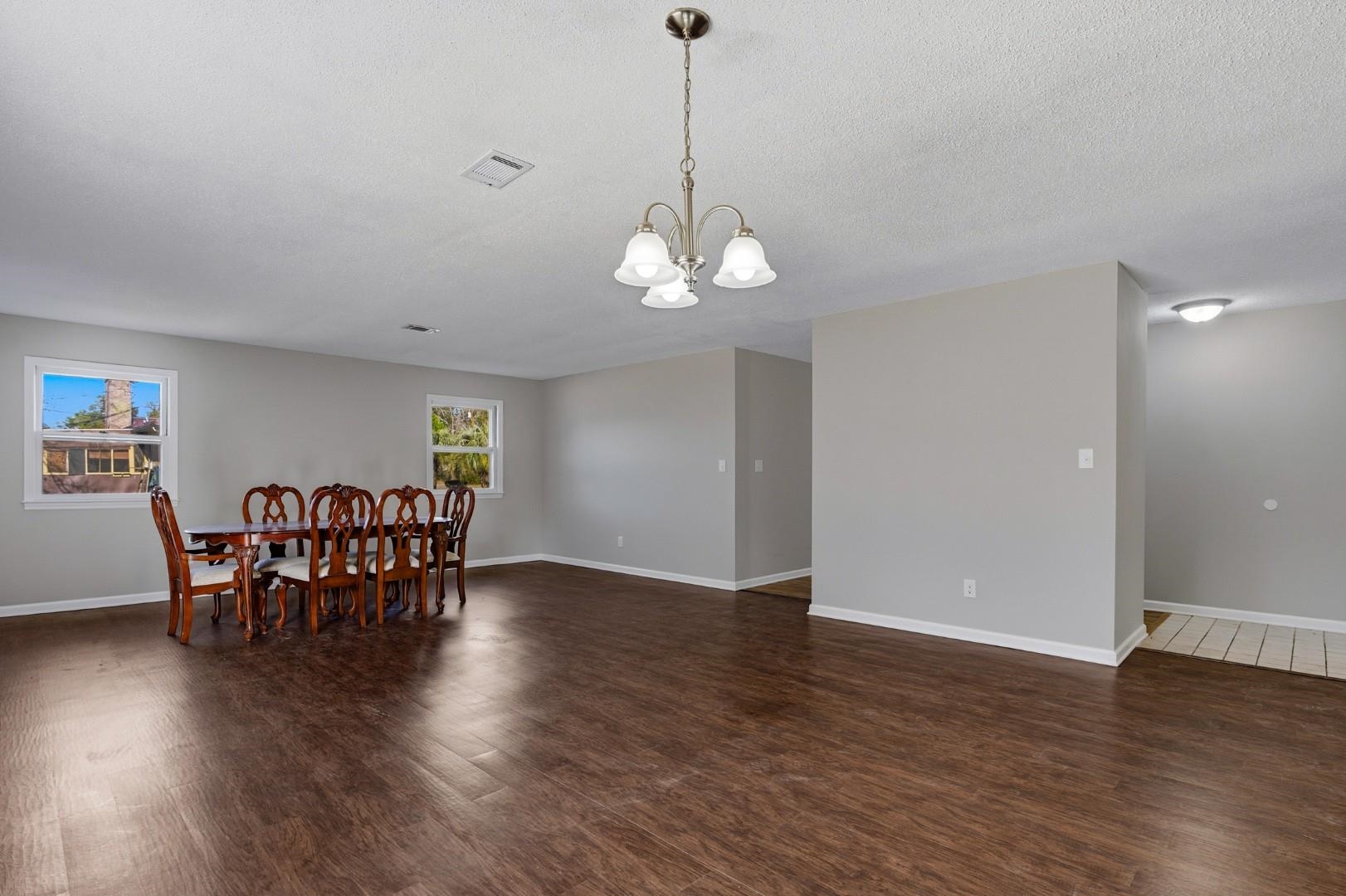 305 Watson St. Property Photo 5