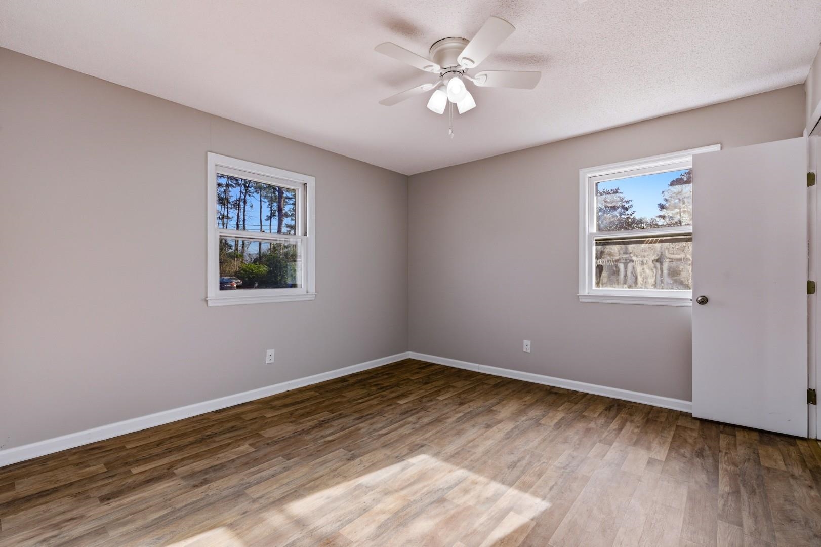 305 Watson St. Property Photo 17