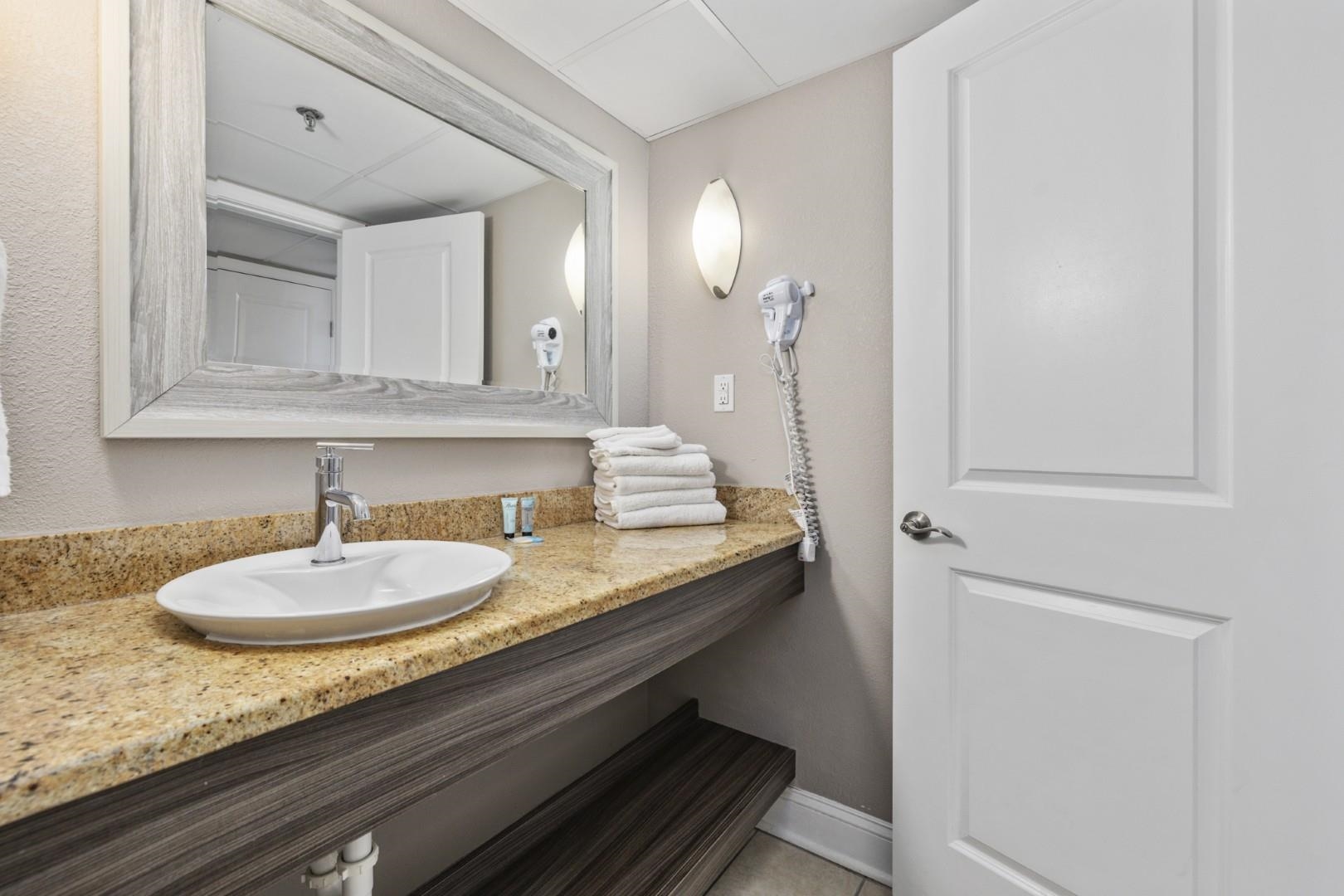 6900 N Ocean Blvd. Property Photo 14