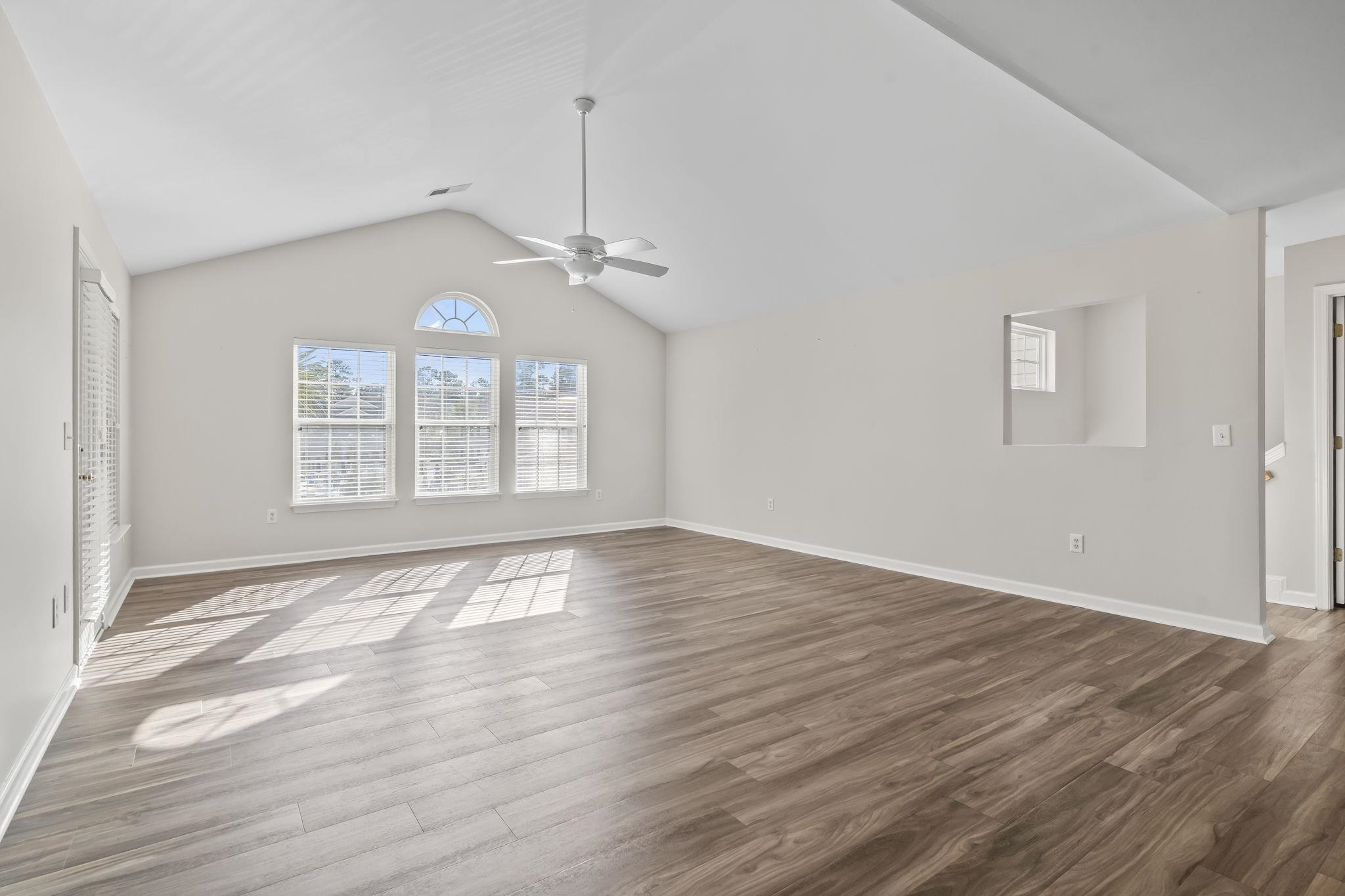 21 Pistachio Loop Property Photo 2