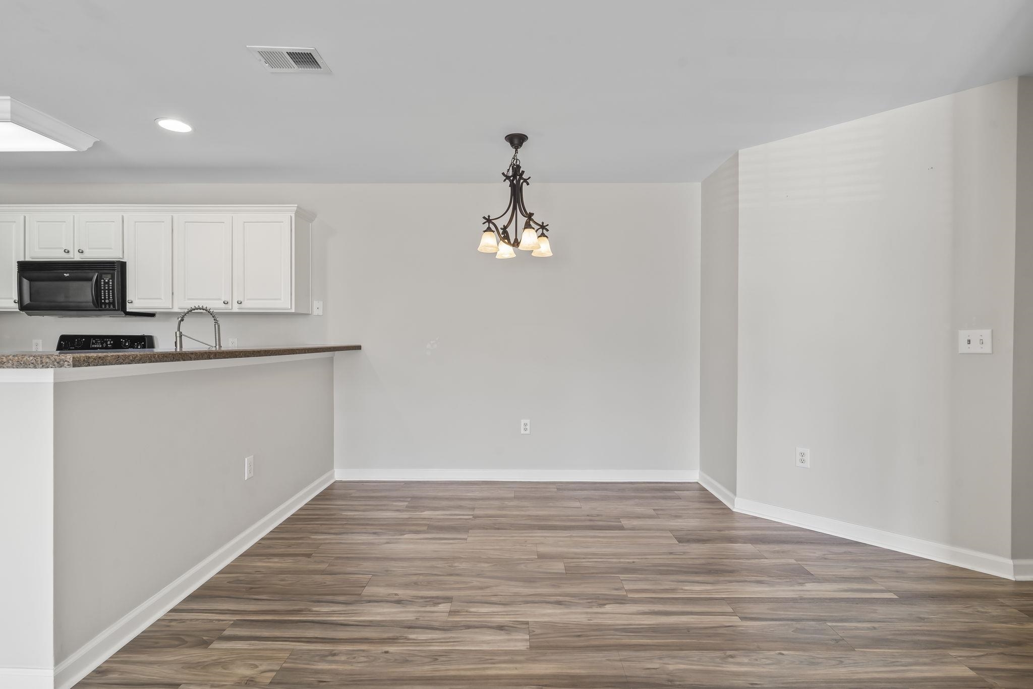 21 Pistachio Loop Property Photo 6