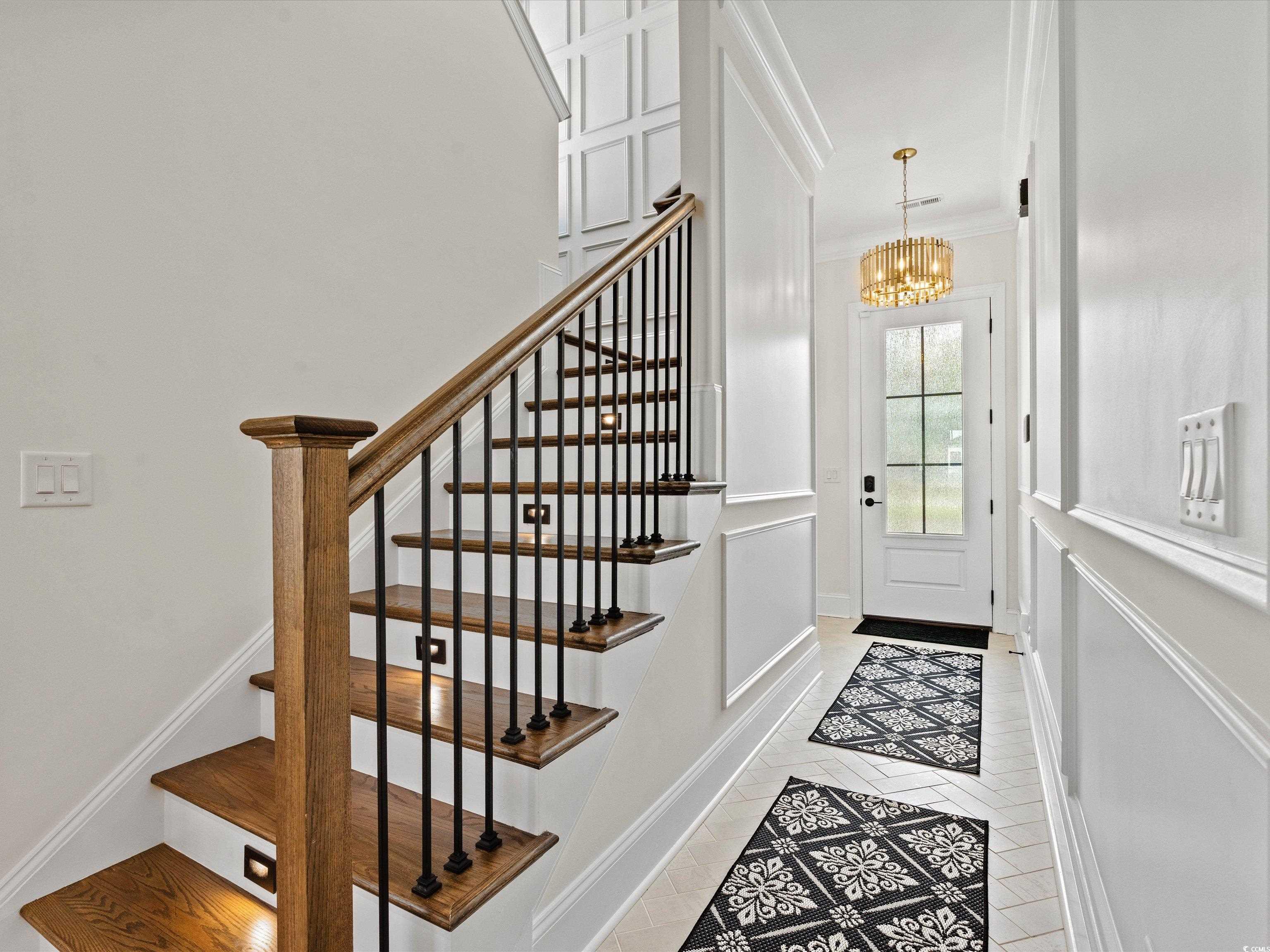 6723 Ocean Breeze Loop Property Photo 3