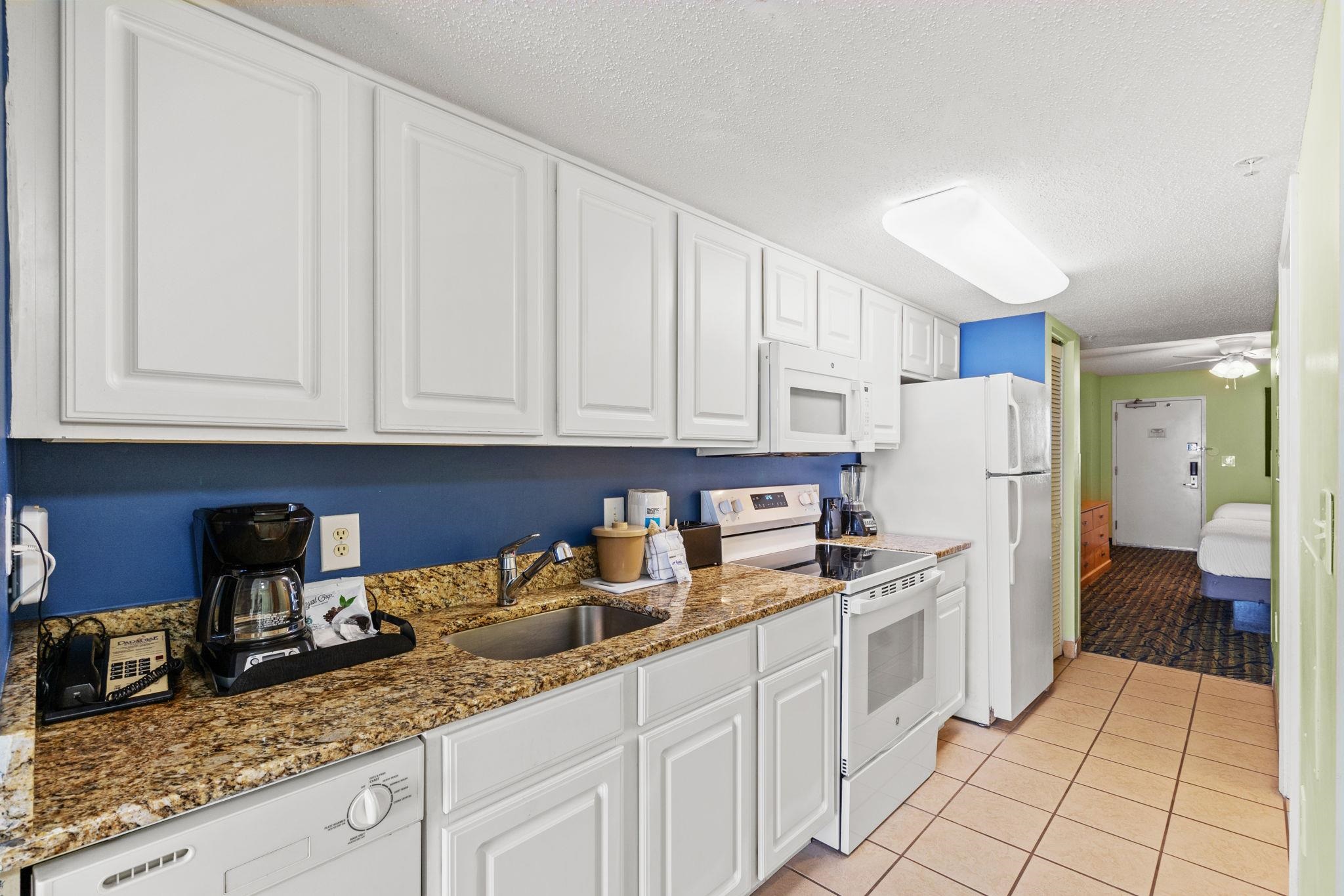 2201 S Ocean Blvd. Property Photo 10