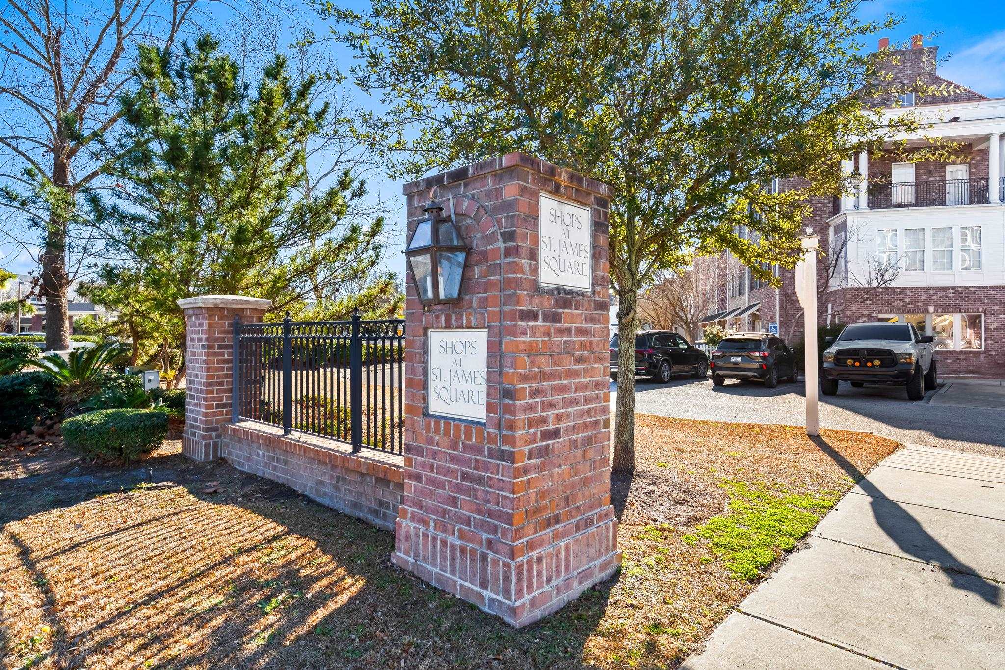 3549 Bristol Ln. Property Photo 2