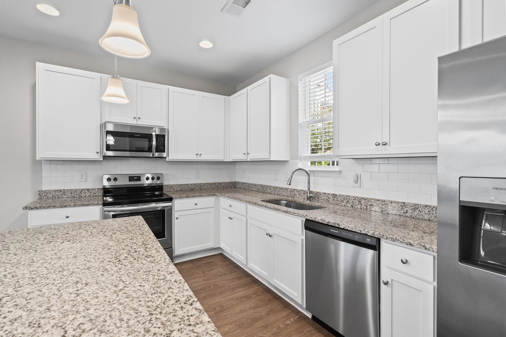 3549 Bristol Ln. Property Photo 11
