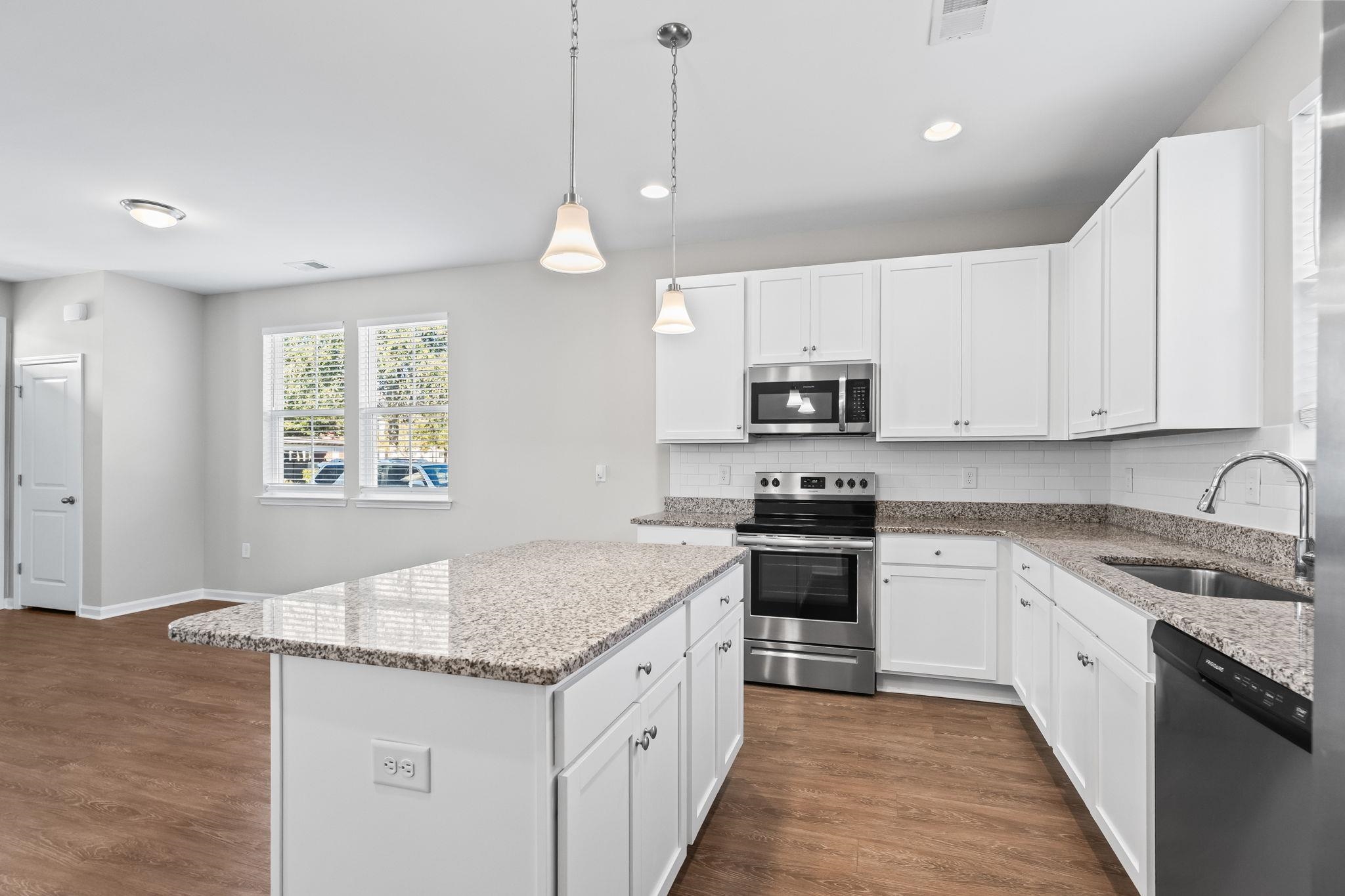 3549 Bristol Ln. Property Photo 13