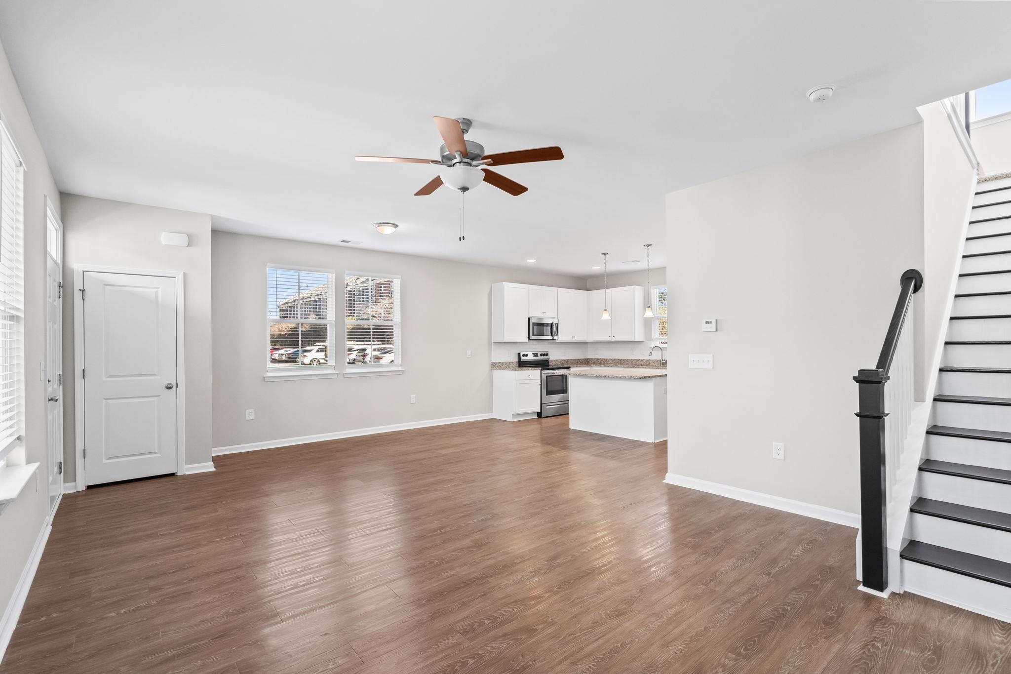 3549 Bristol Ln. Property Photo 18