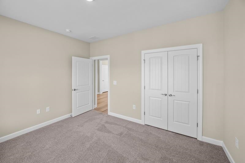 1008 Gold Dew Way Property Photo 8