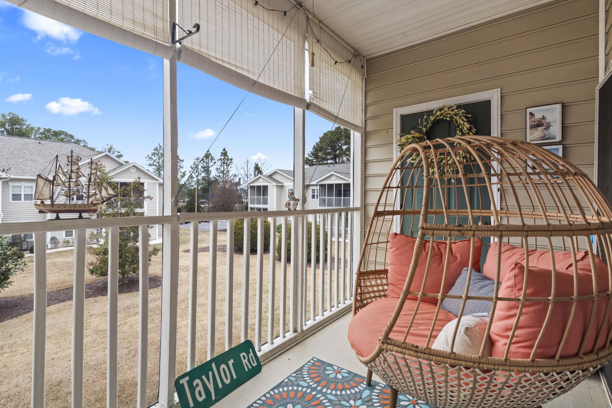 4209 Sweetwater Blvd. Property Photo 13