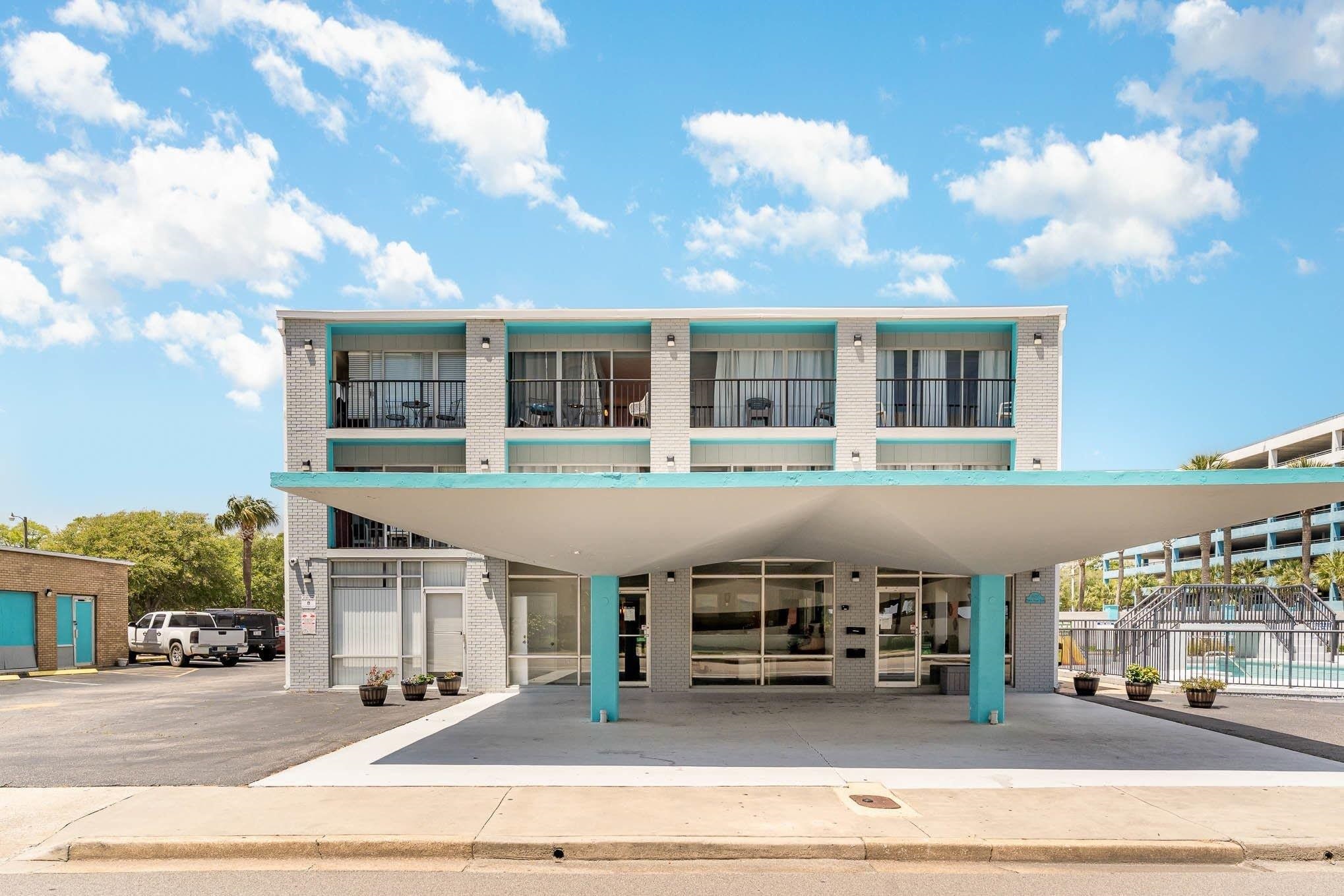 1600 S Ocean Blvd. Property Photo 1