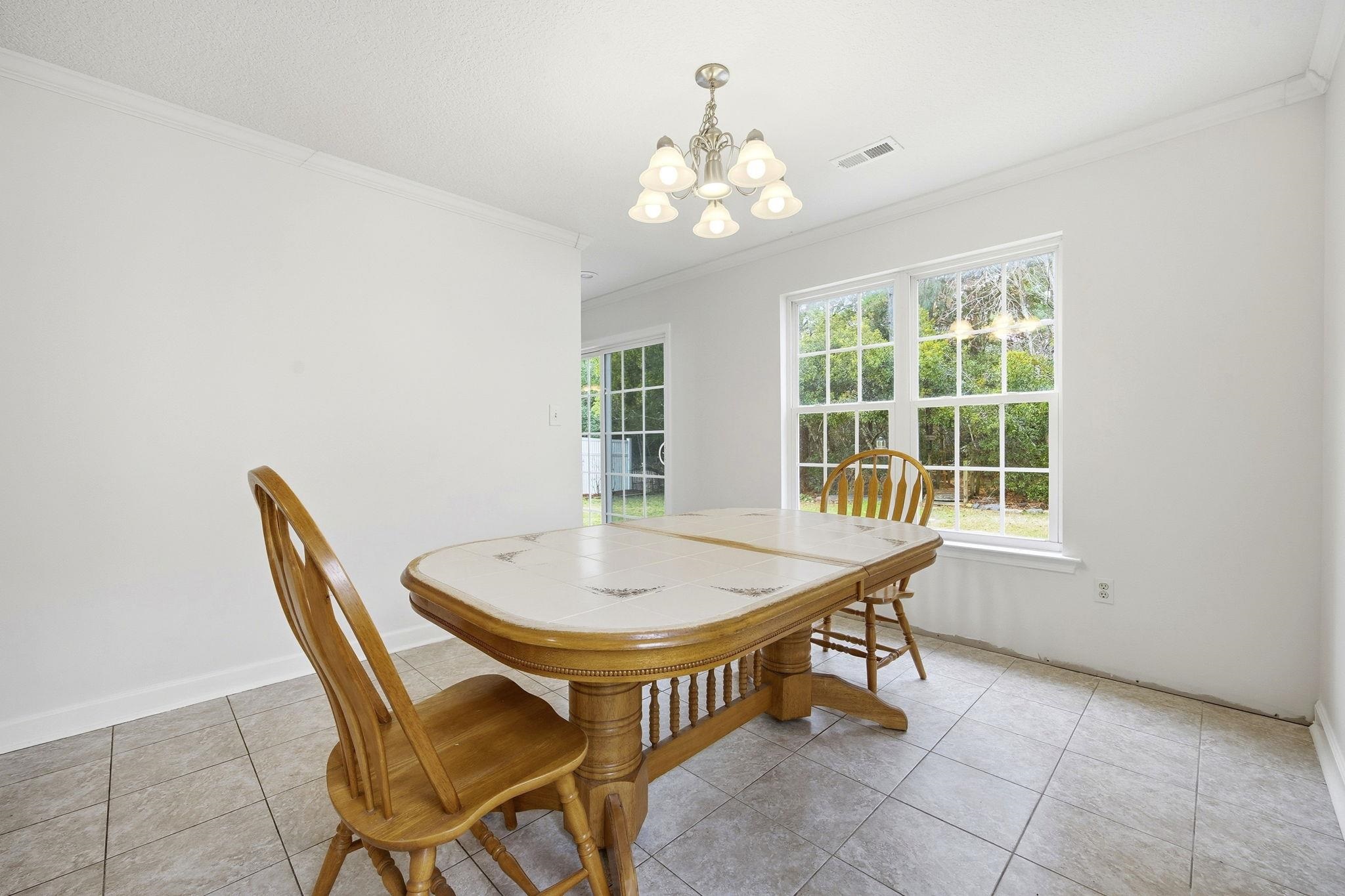 281 La Patos Dr. Property Photo 12