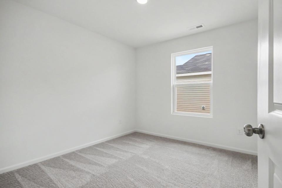 84 Vintage Way Property Photo 4